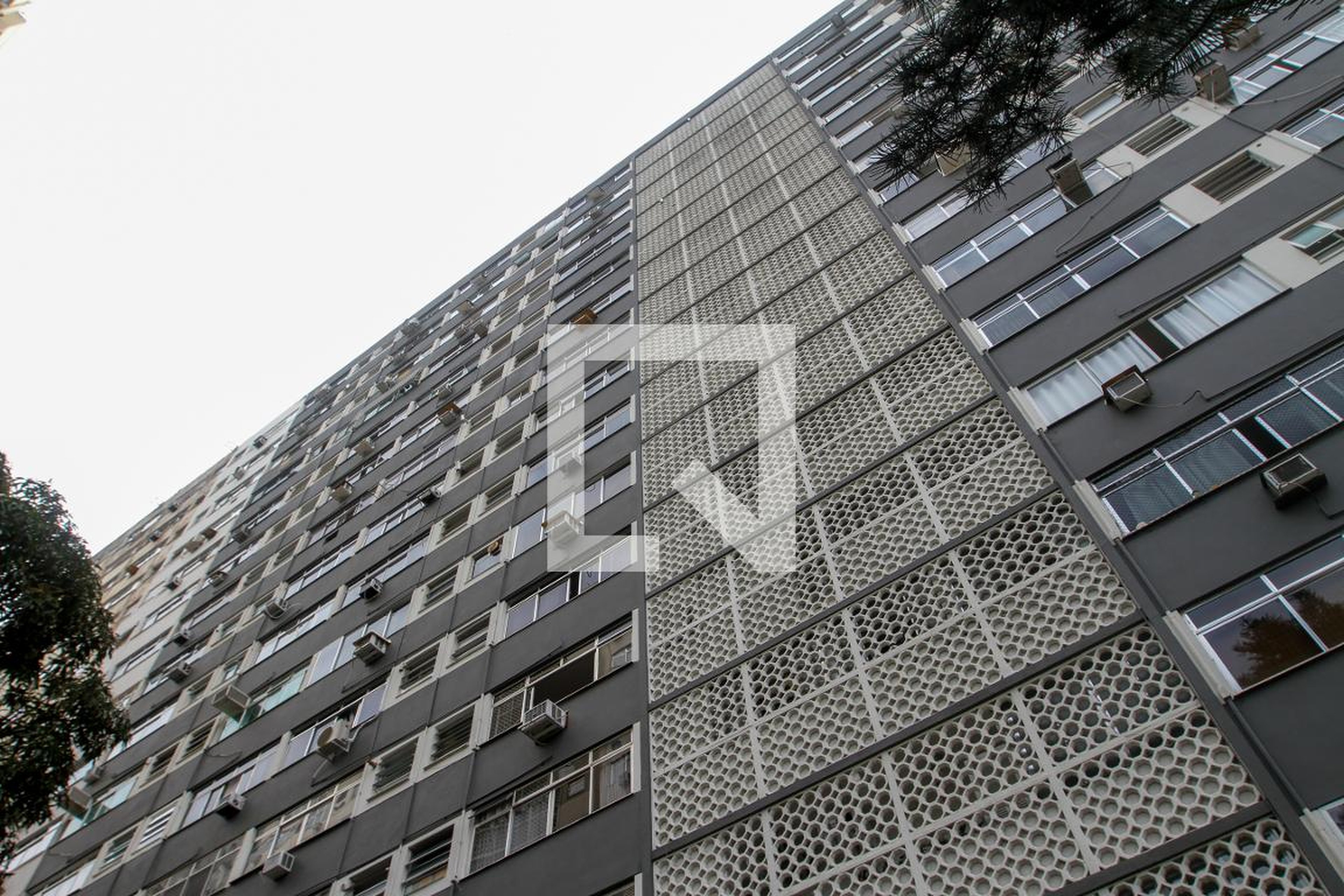 Fachada do Prédio Condomínio Jardim de Alah