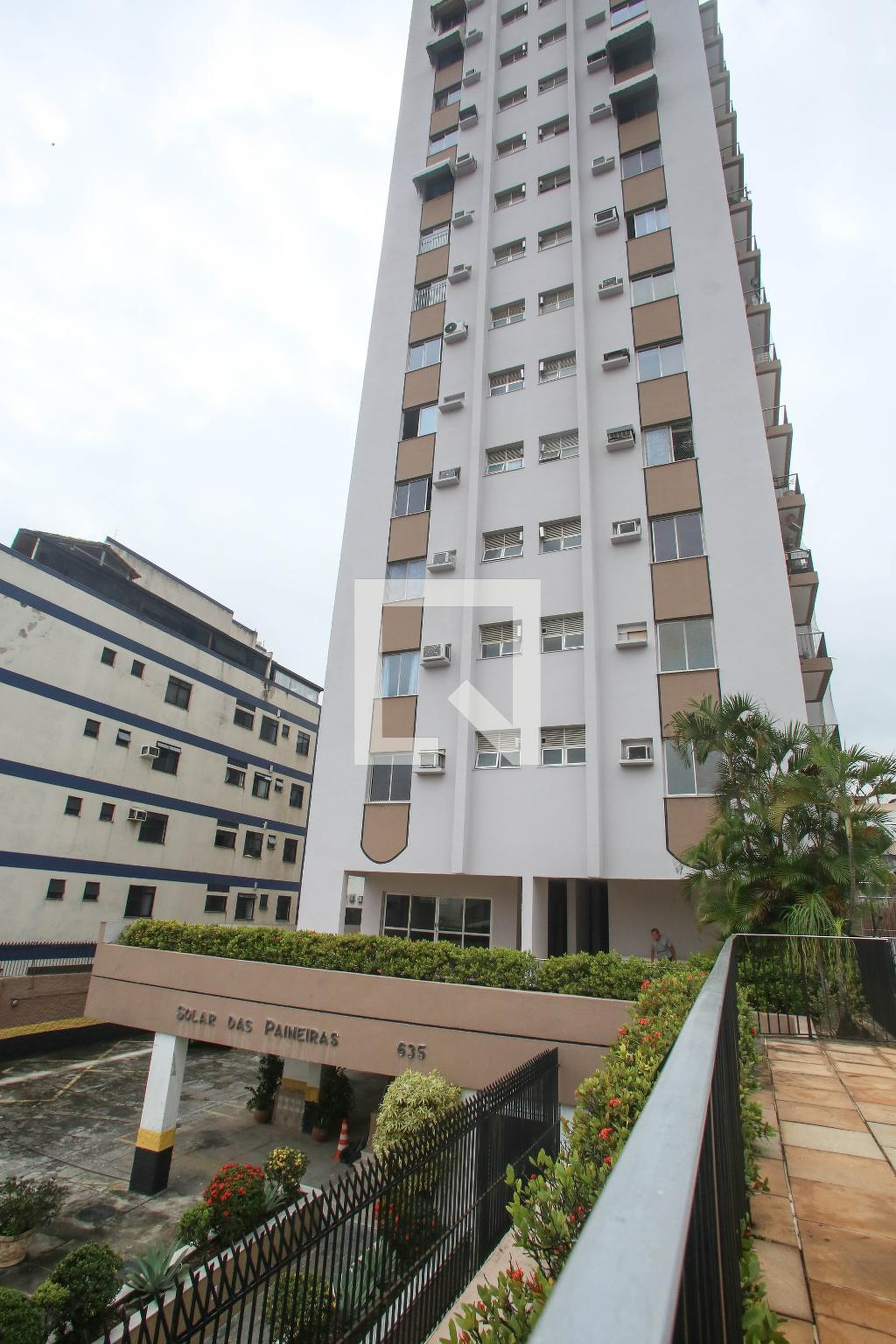 Fachada Edifício Solar das Paineiras
