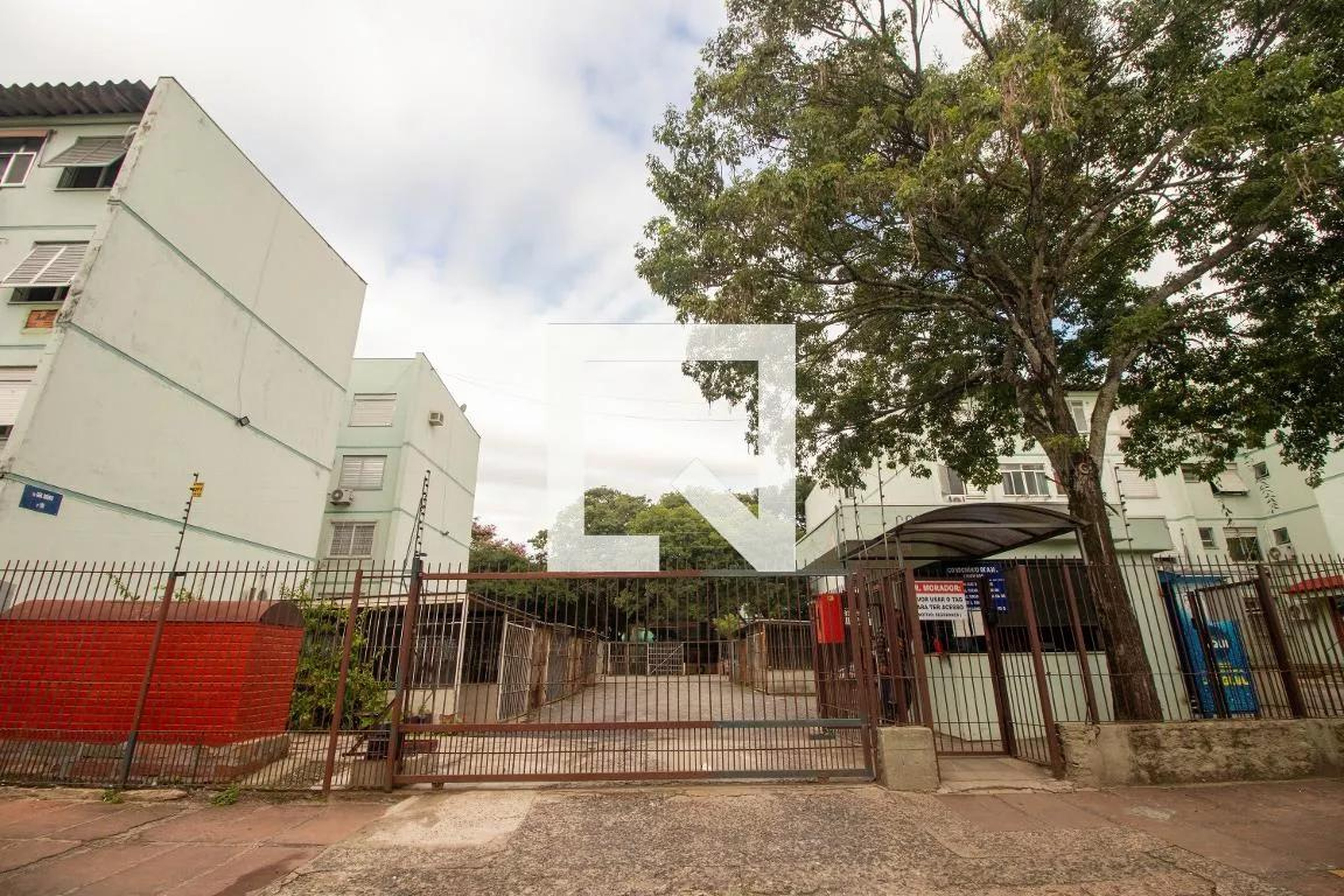 Fachada do Condomínio Condomínio Brasil