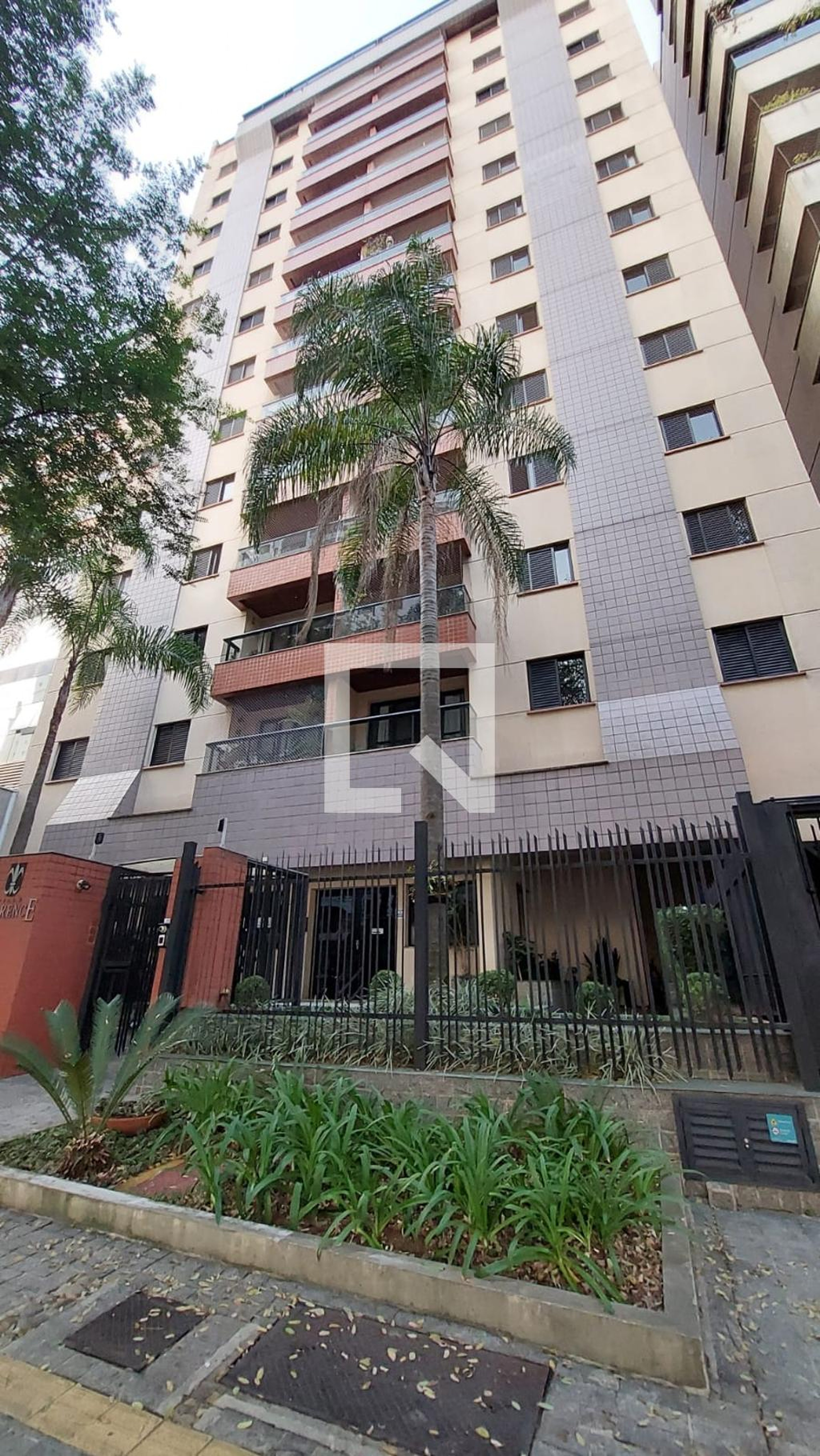 Fachada do Prédio Condomínio Ville Florence