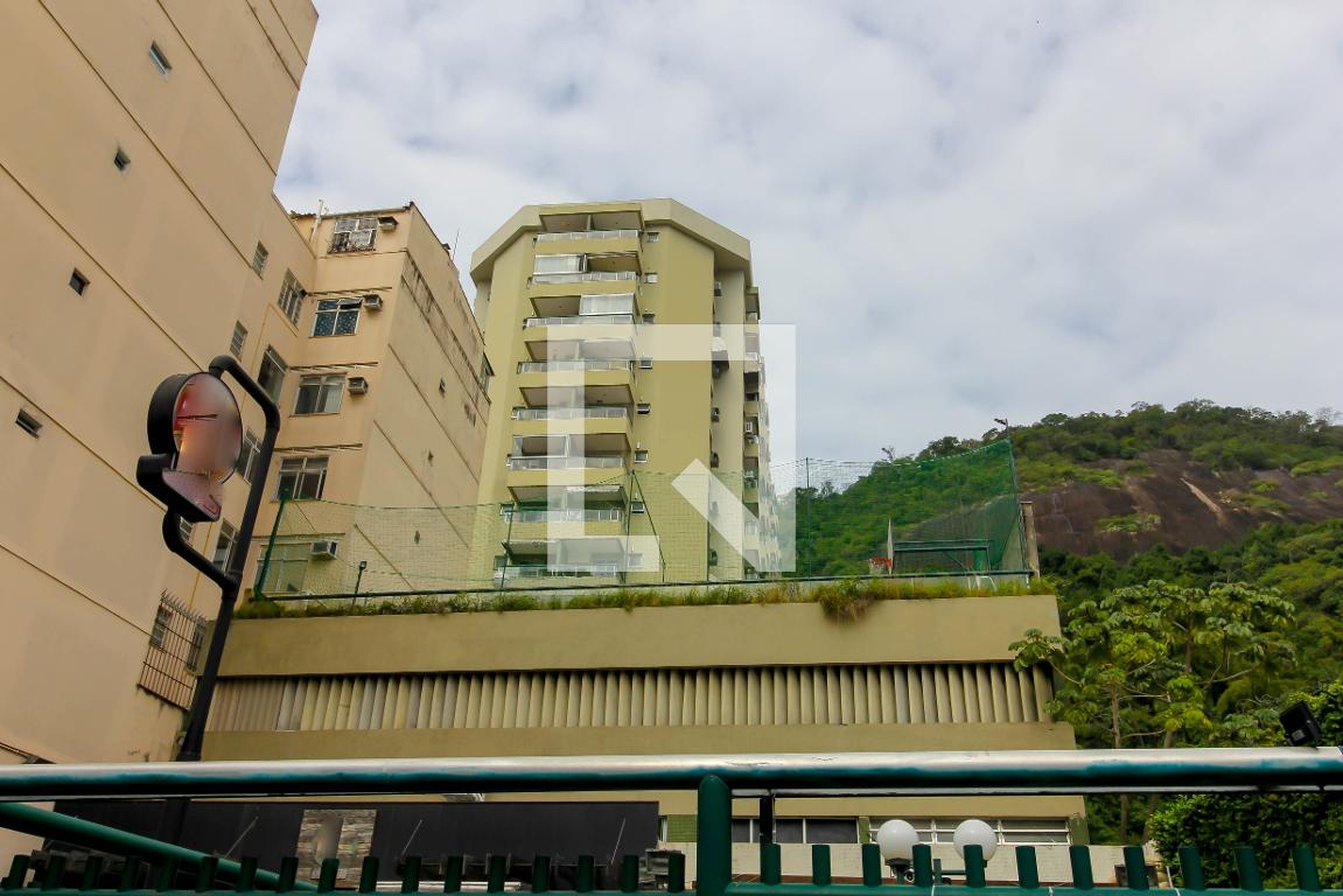 Fachada do Prédio Condomínio San Marcel