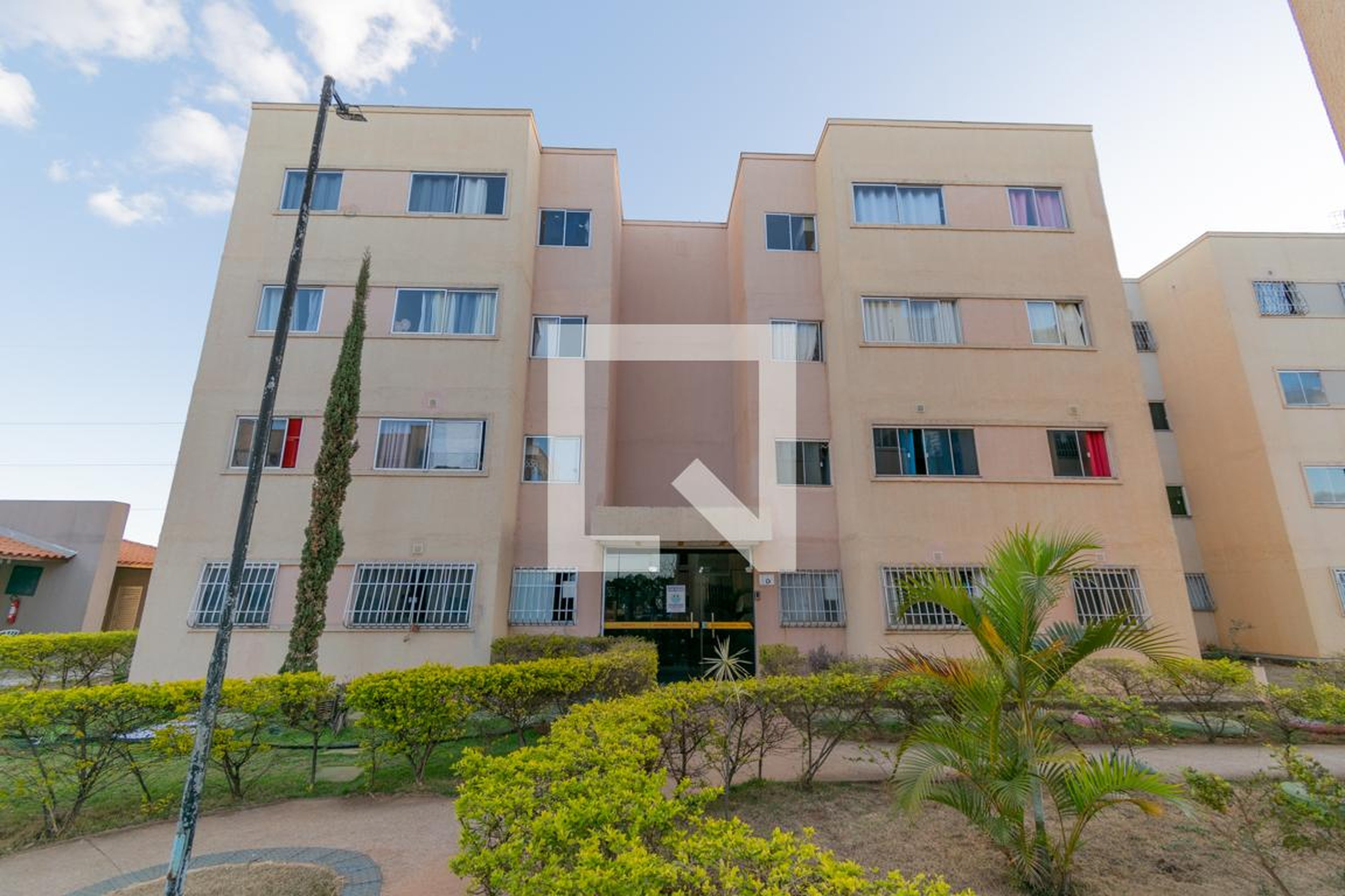 Fachada Condomínio em QS 21 Conjunto 1, 301