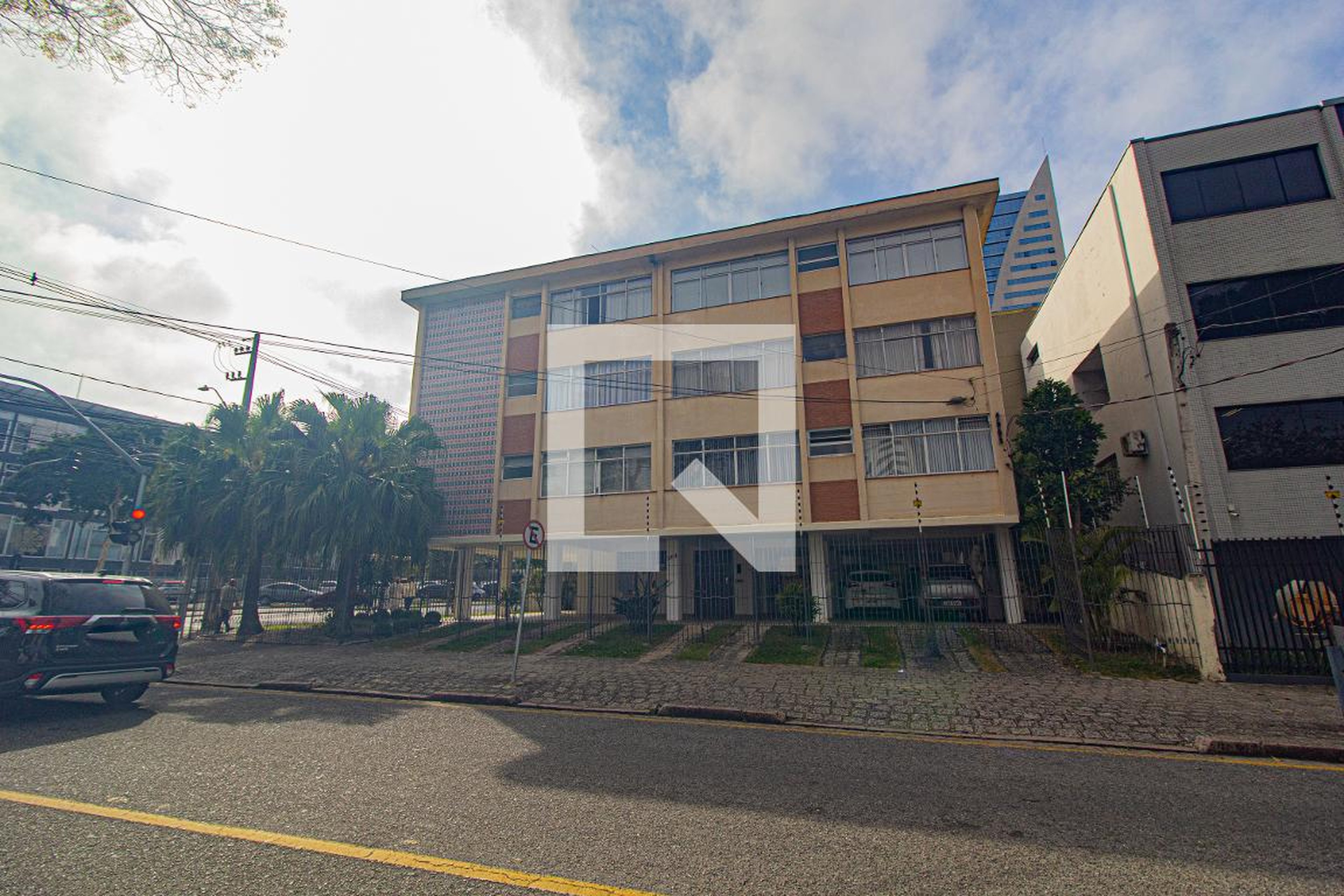Fachada Condomínio em Rua Papa João XXIII, 264