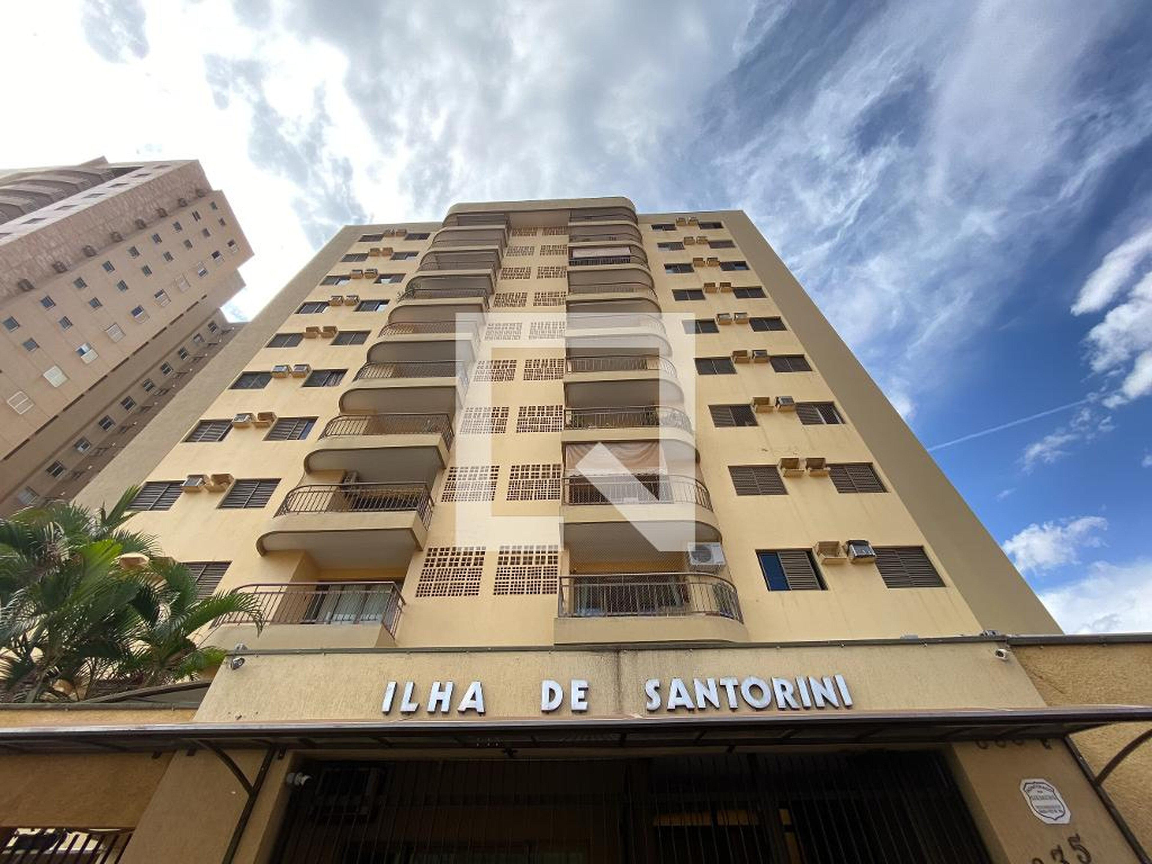 Fachada Condomínio Ilha de Santorini