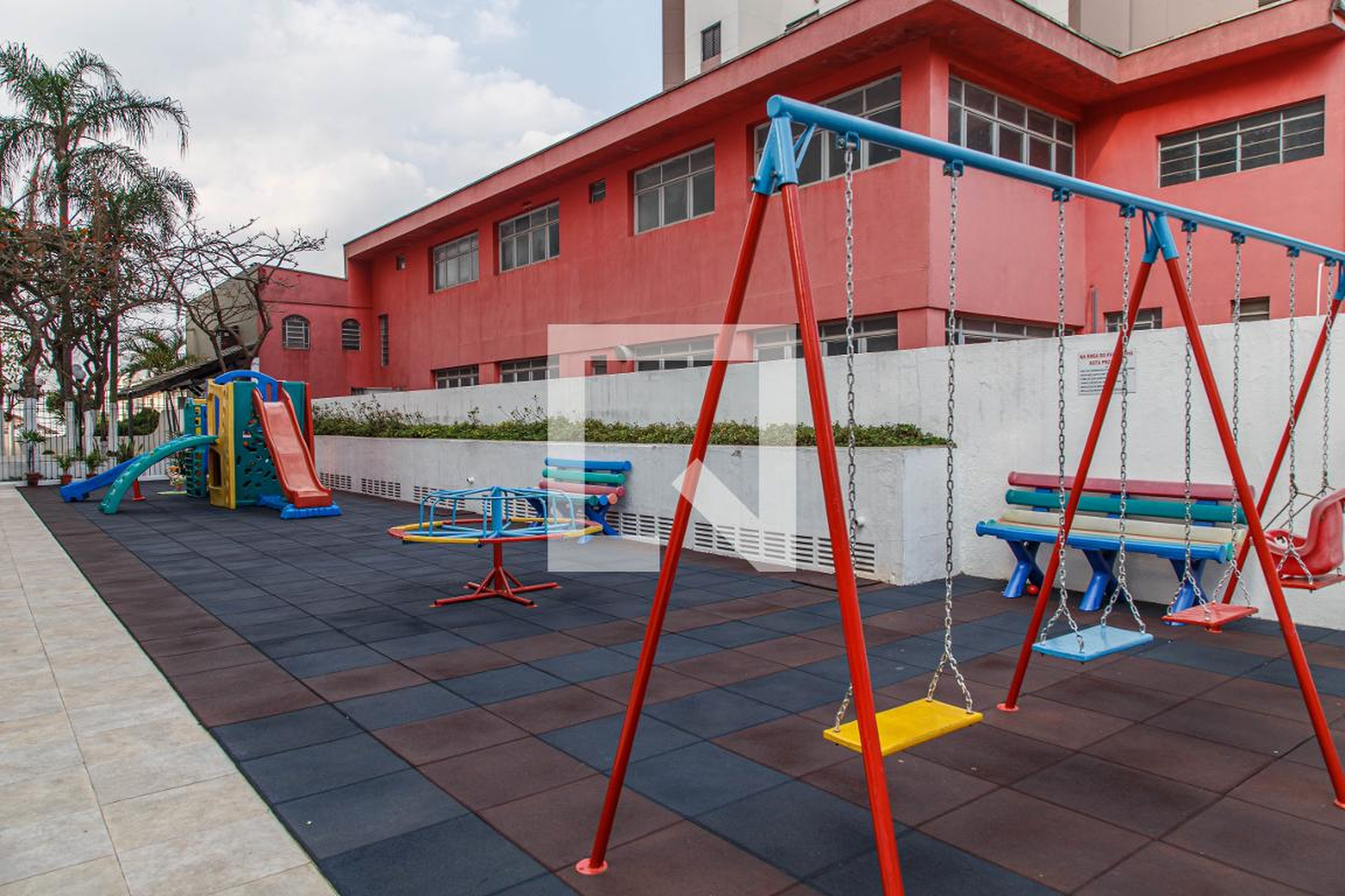 Playground - Edifício Madrid