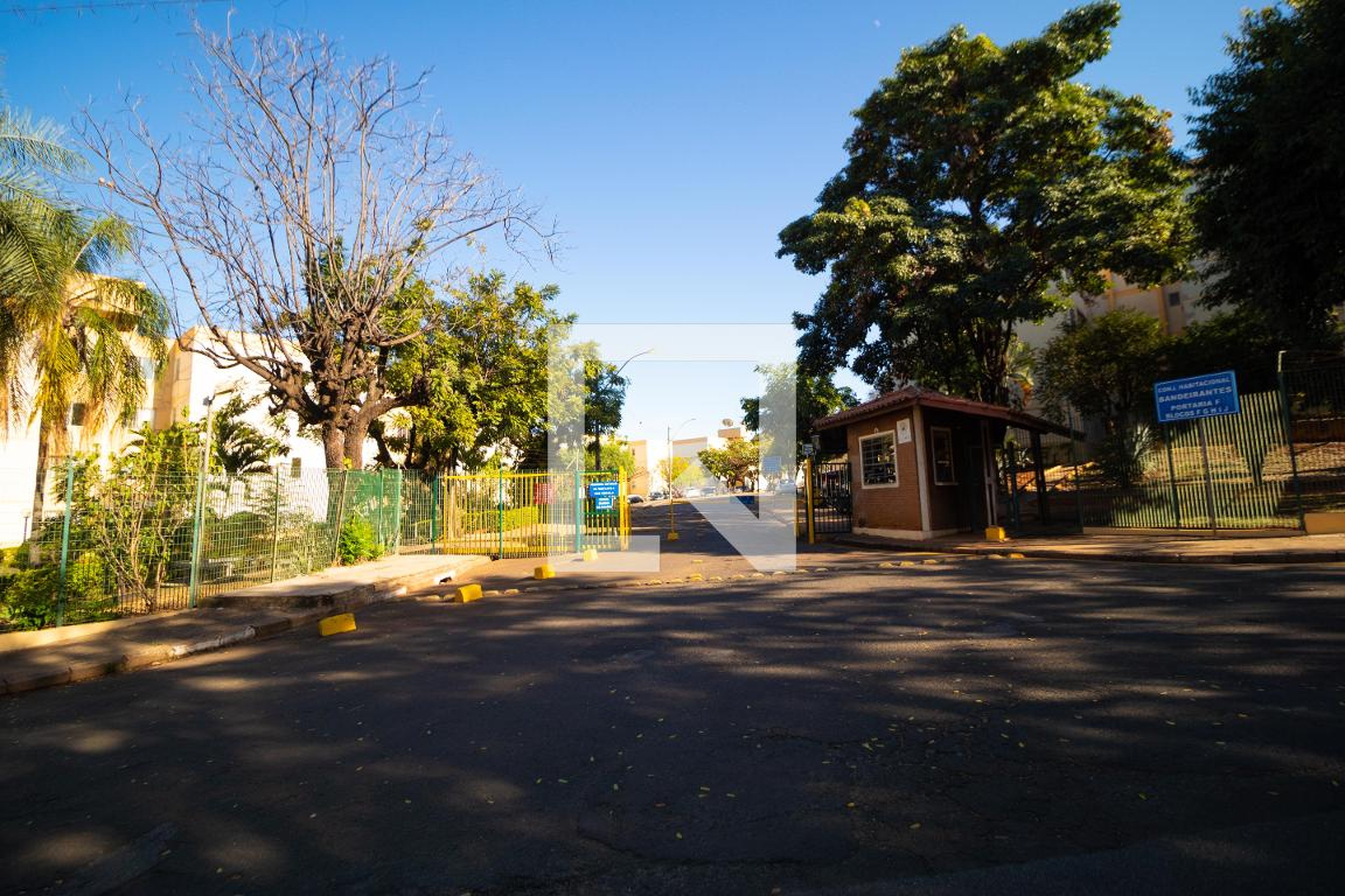 Fachada Residencial Bandeirantes - Portaria F