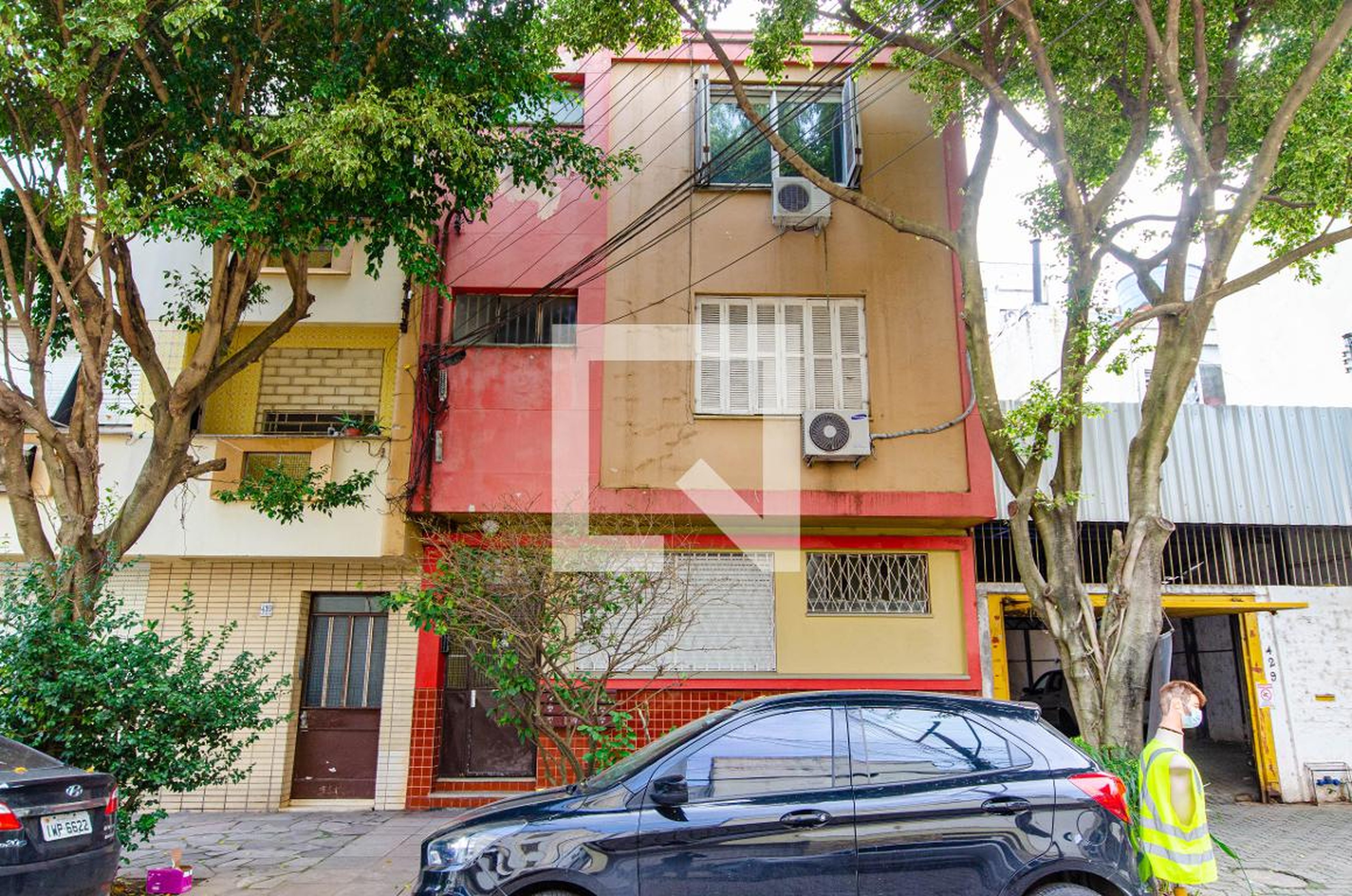 Fachada do Prédio Condomínio em Rua Jacinto Gomes, 435