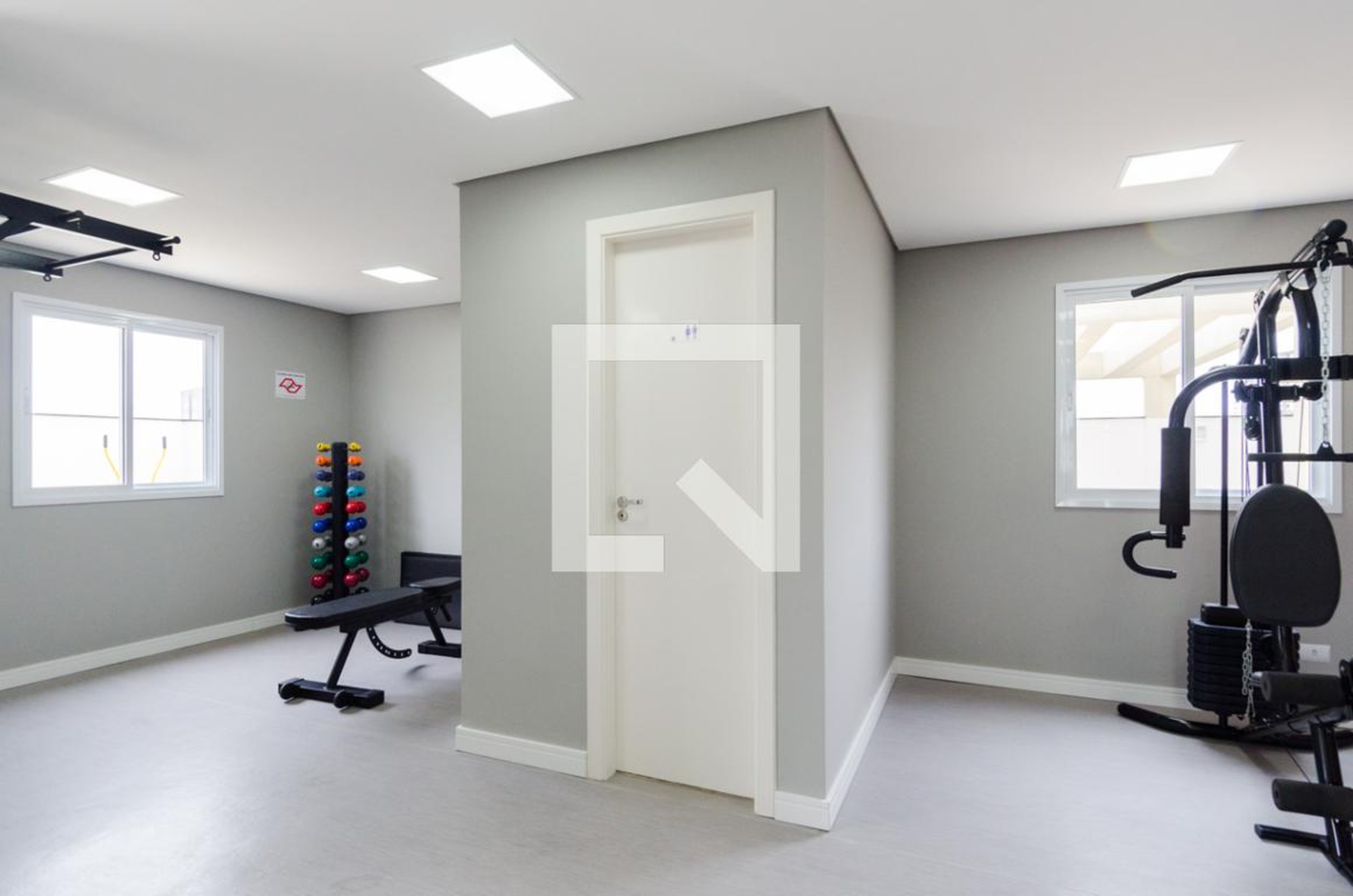 Academia - Top Village