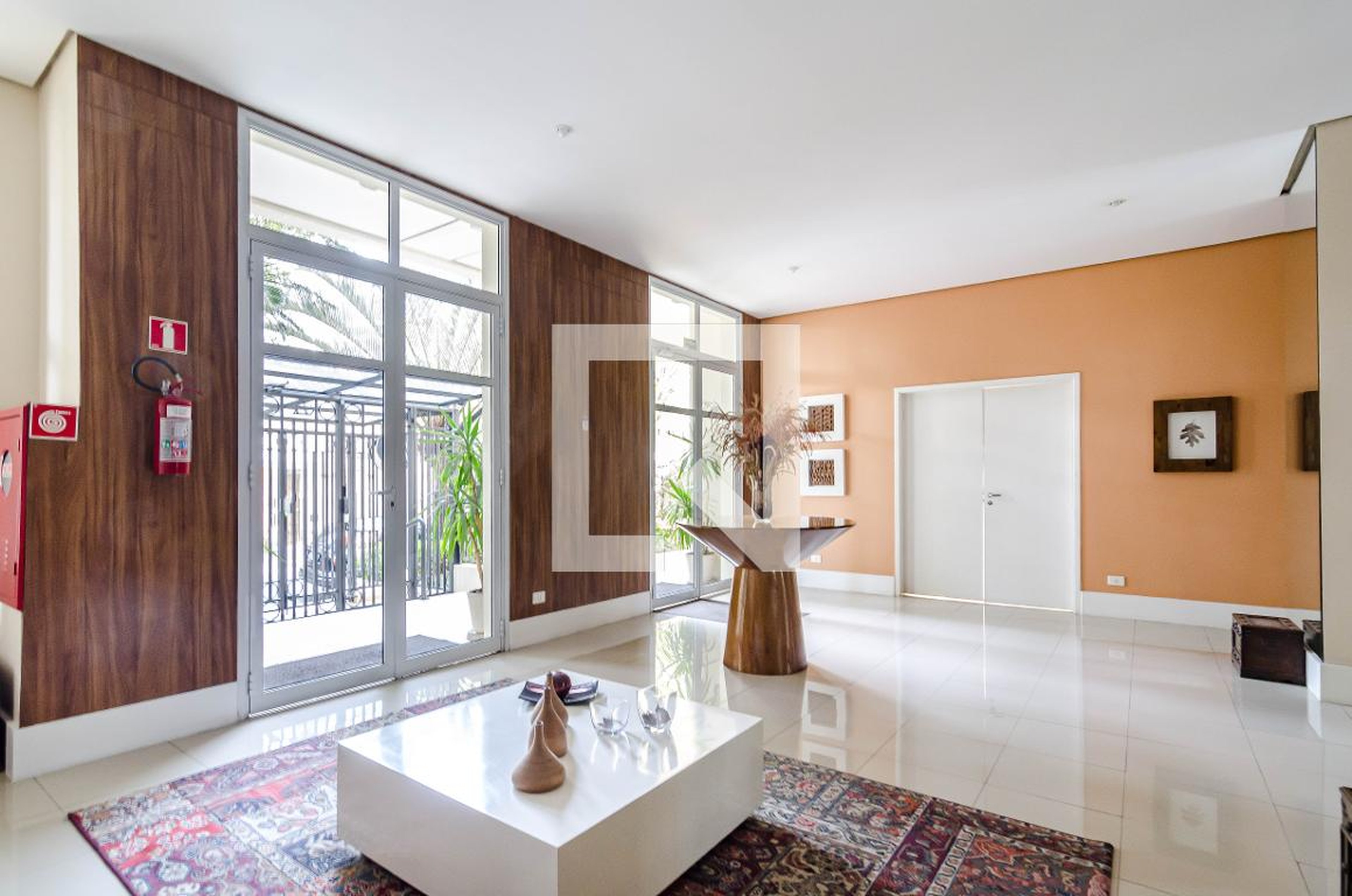 Hall de entrada - Edifício Living Garden