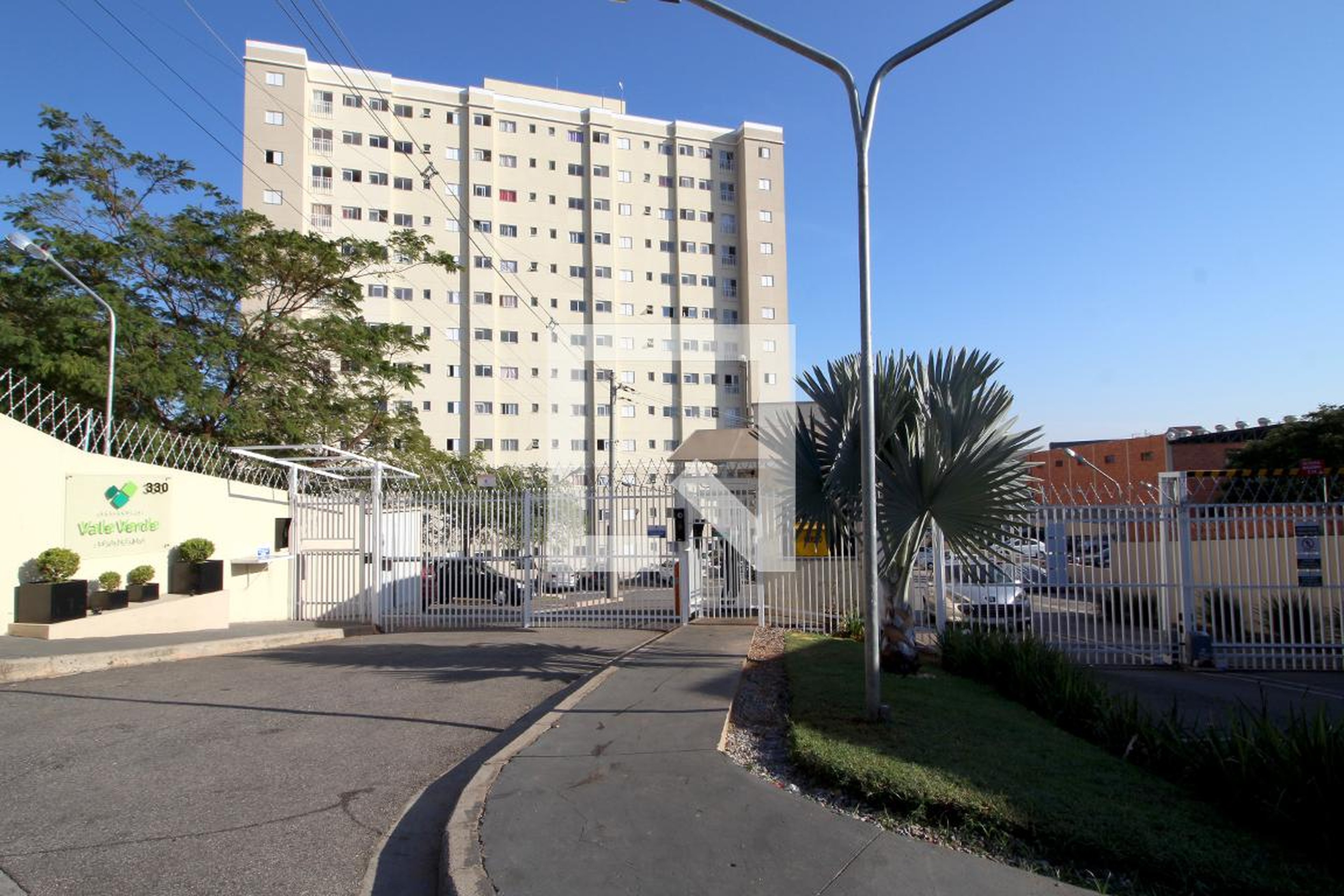 Fachada do Condomínio Condomínio Vale Verde Ipanema