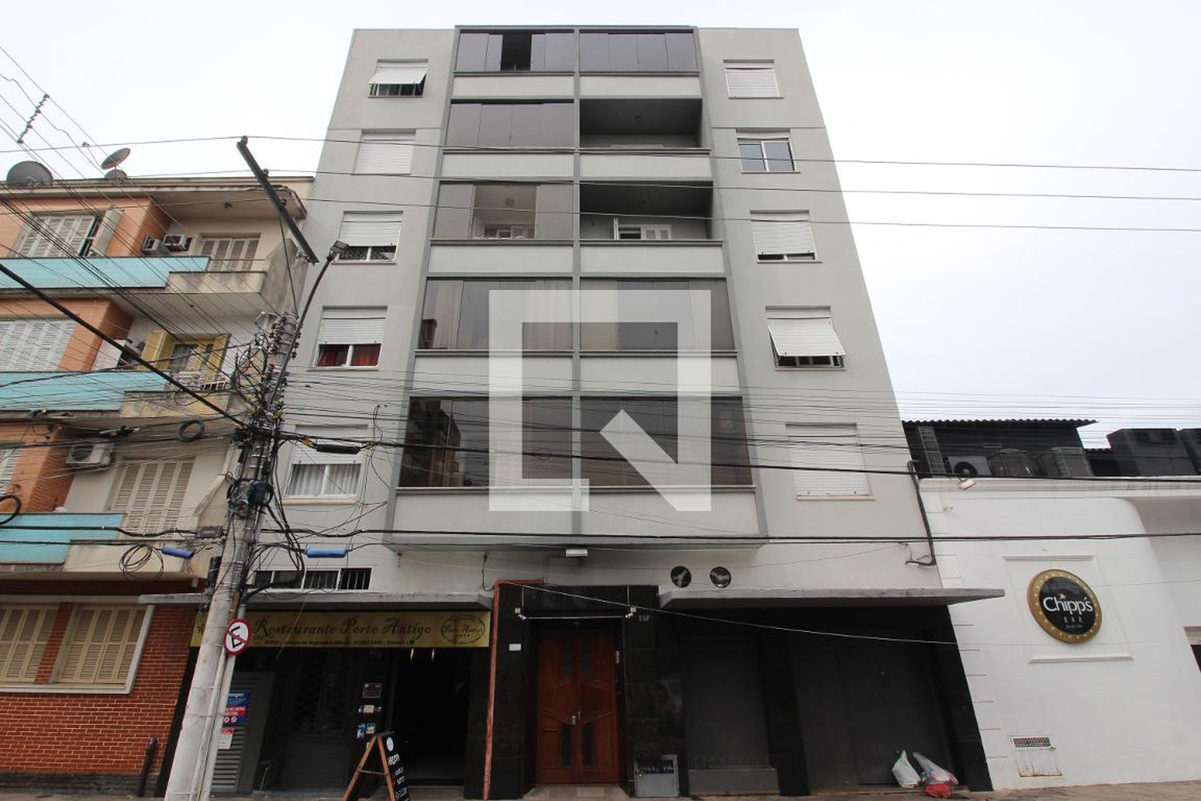 Fachada do Prédio Condomínio em Avenida Getúlio Vargas, 252