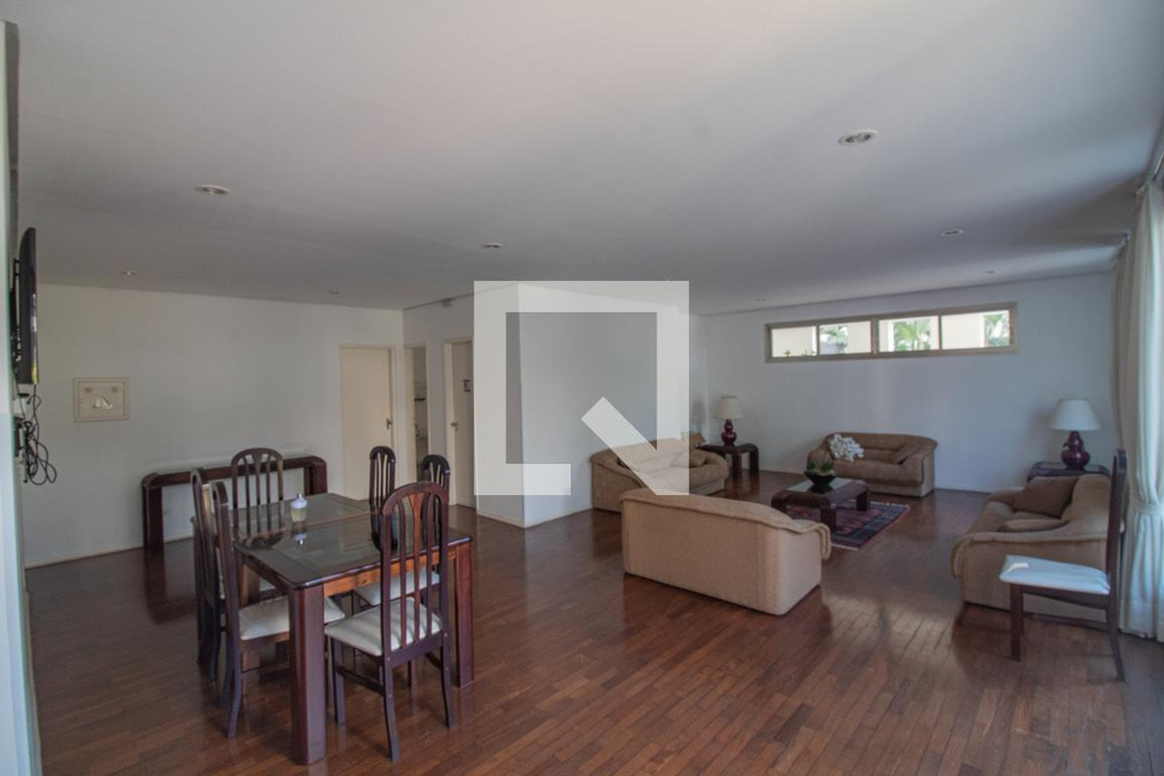 Salão de jogos - Regina Rosa