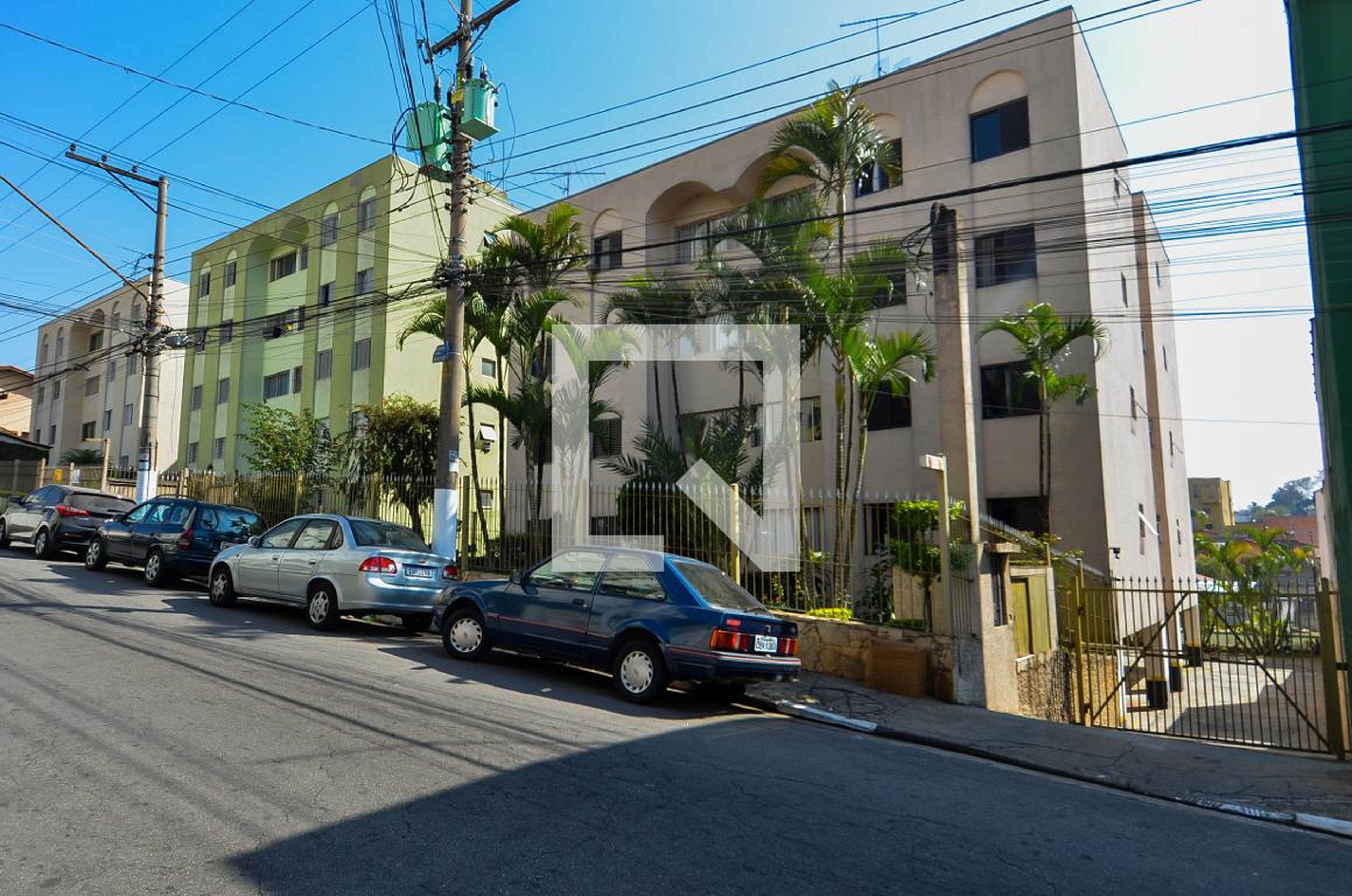 Fachada do Condomínio Condomínio Tropical