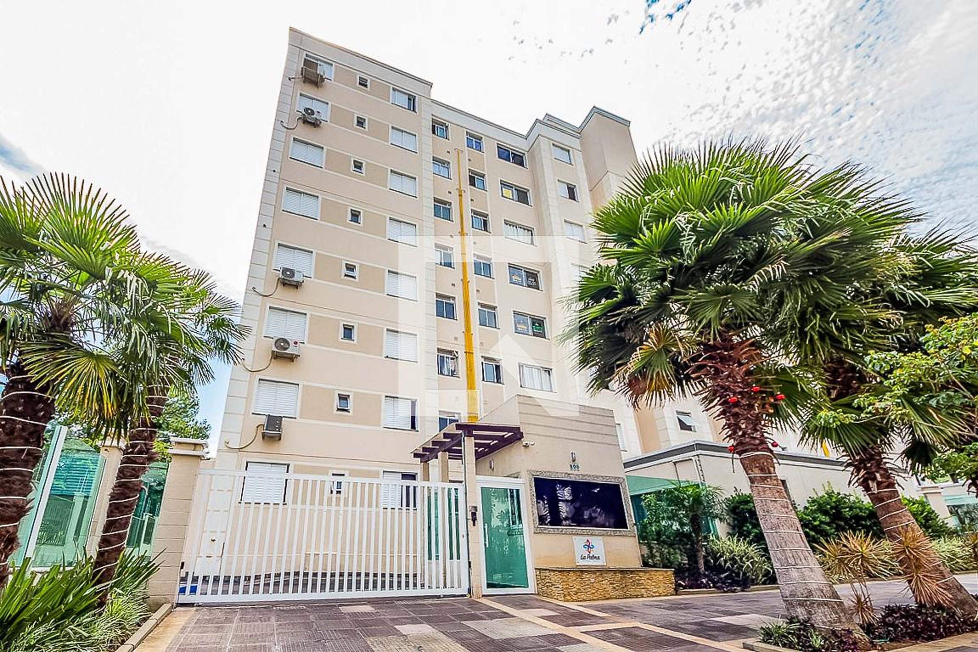 Fachada do Condomínio Condomínio Porto La Paloma