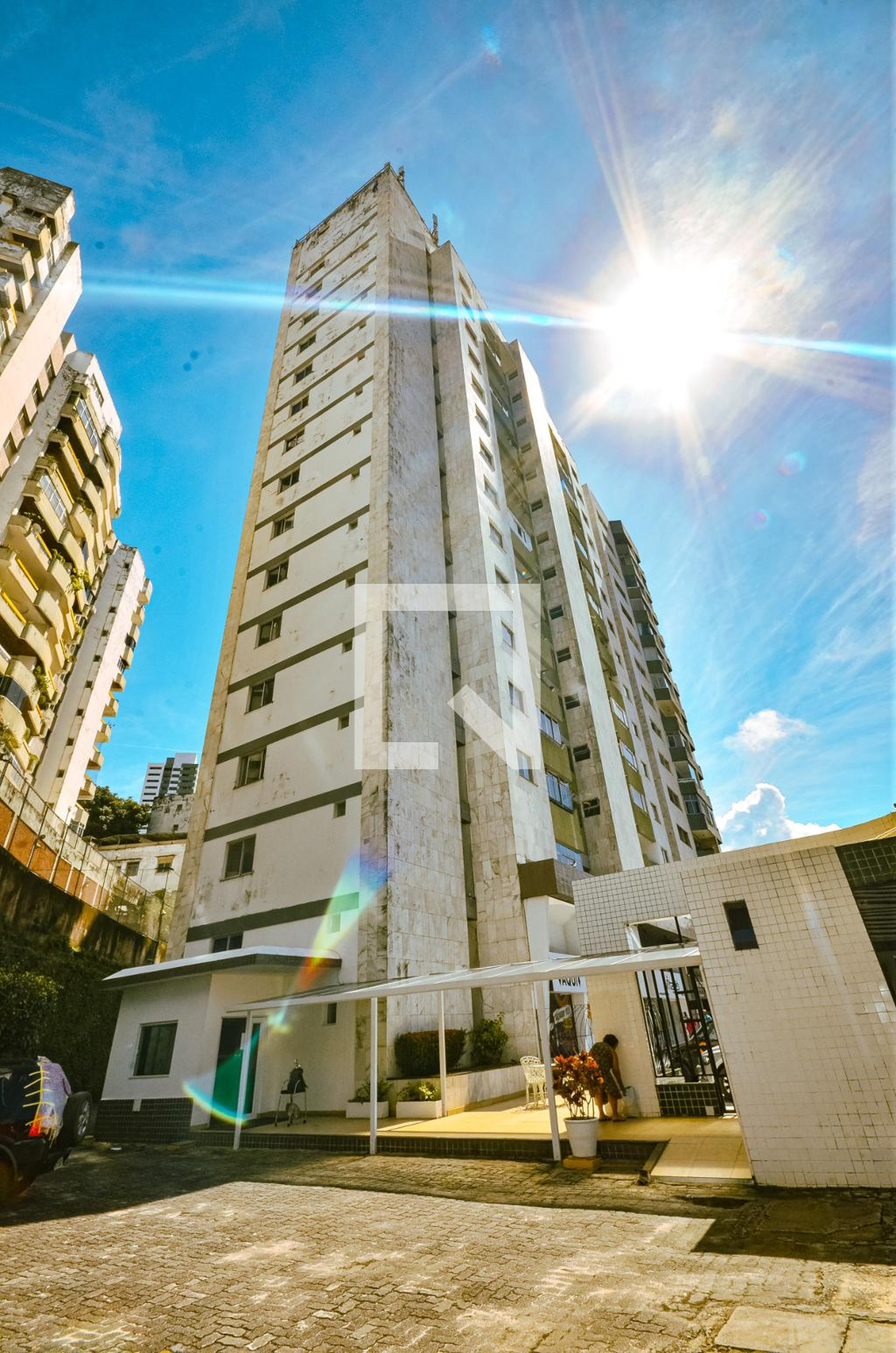 Fachada do Condomínio Edifício Beta