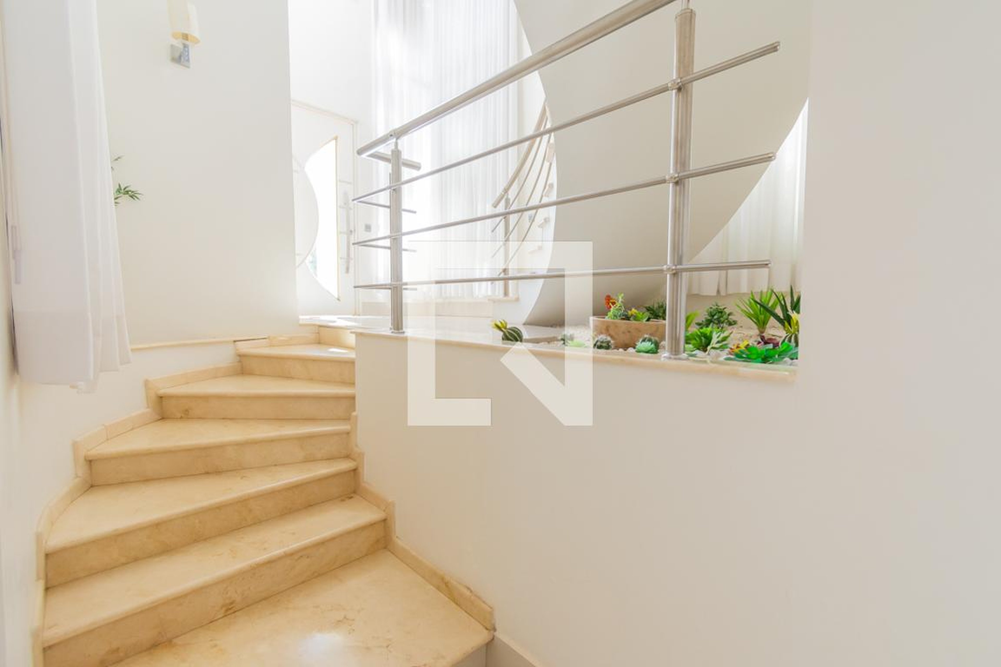 Hall de Entrada - Laurerz