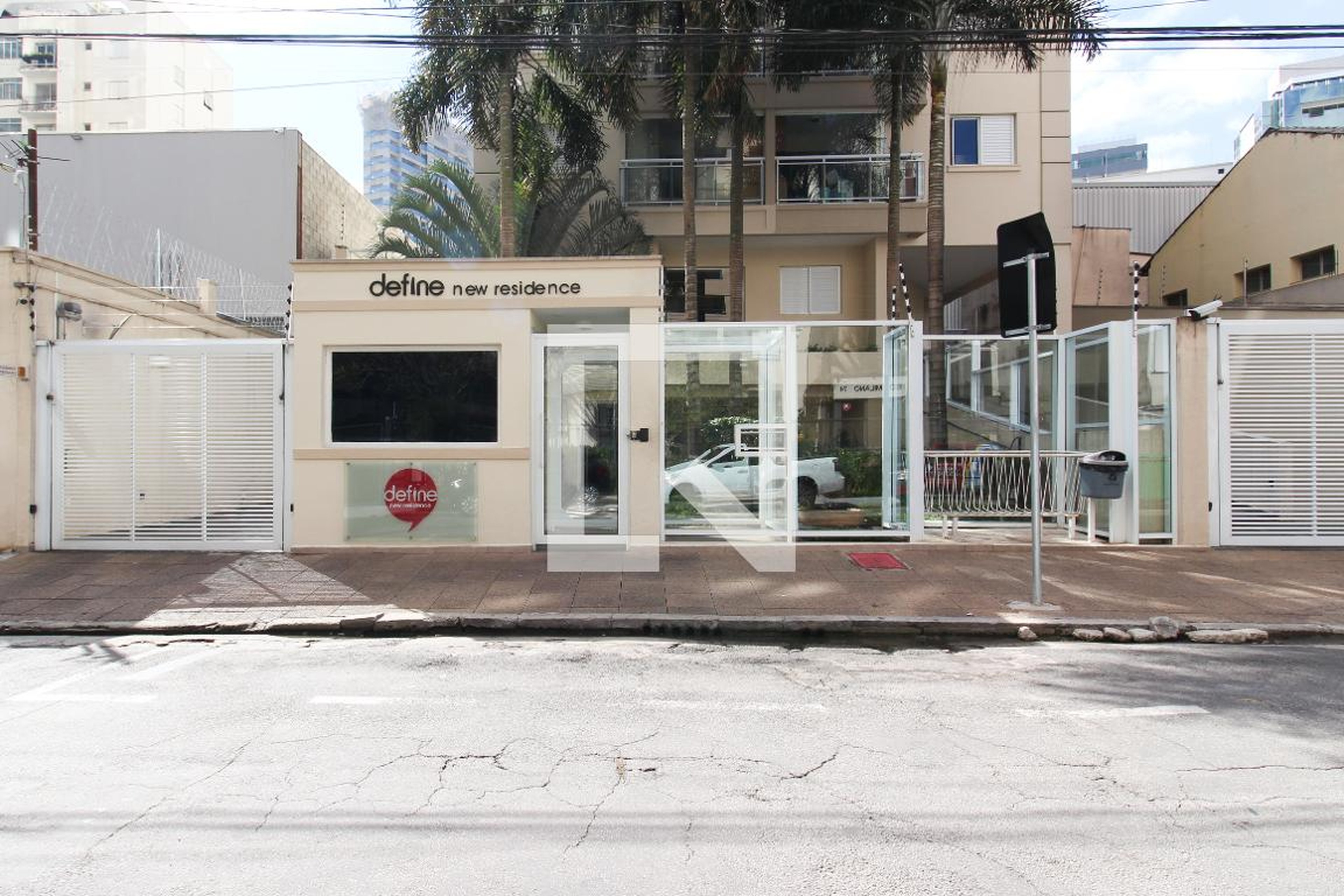 Fachada Condomínio em Rua Doutor Ivo Define Frasca, 103