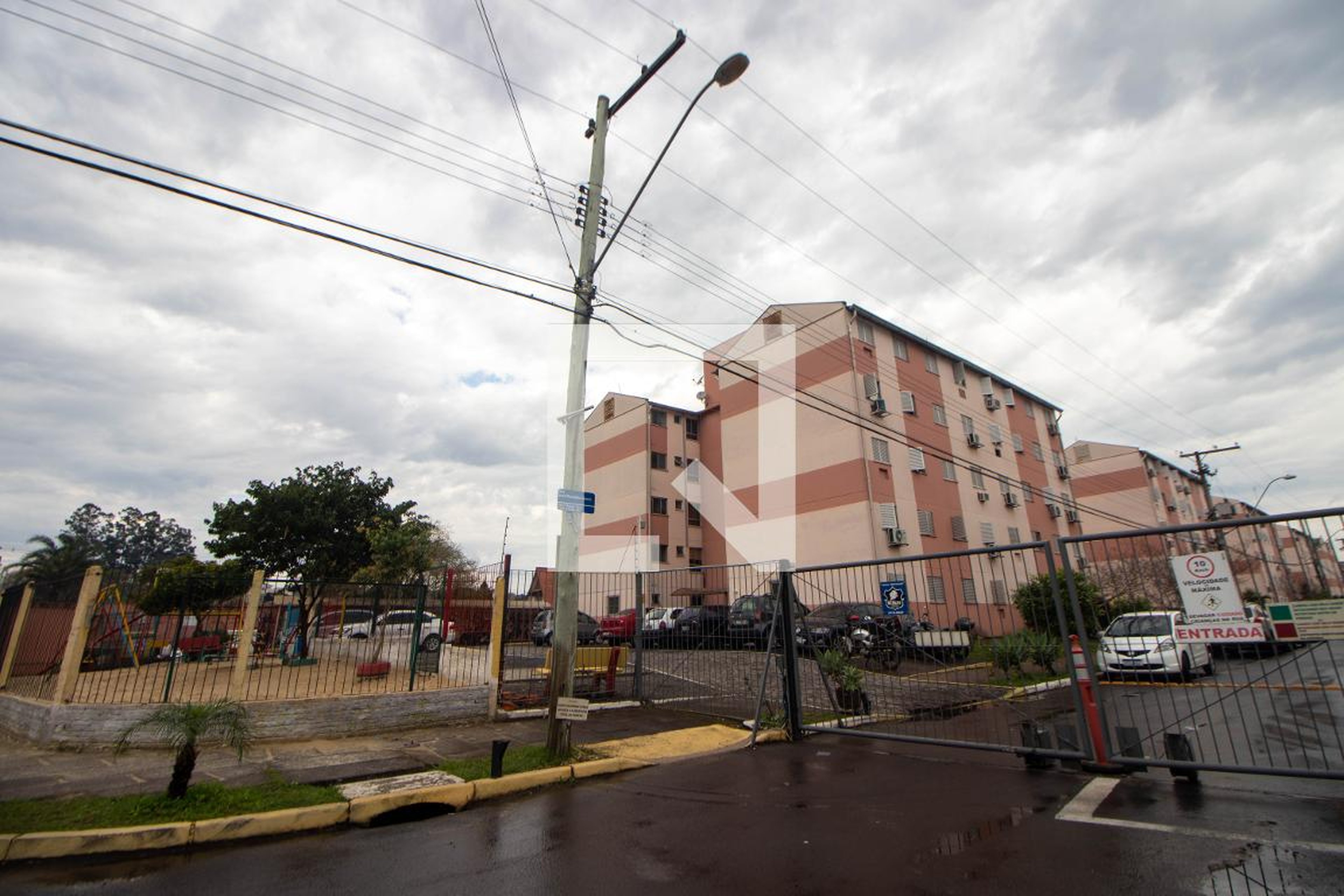 Fachada do Condomínio Condomínio em Rua José Barcelos Garcia, 100a