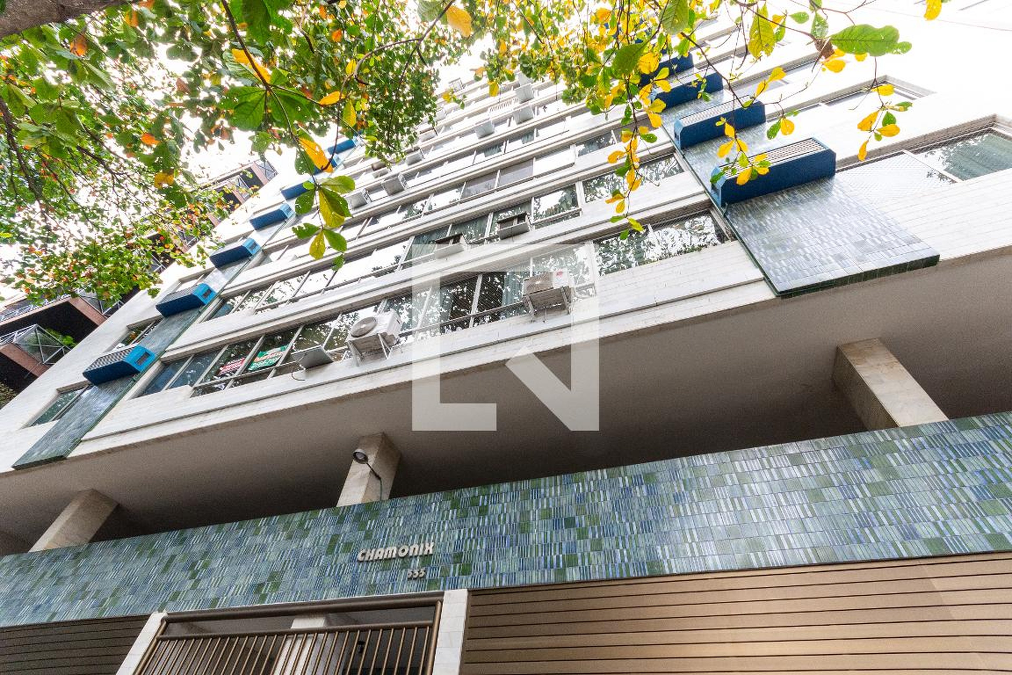 Fachada Condomínio Chamonix