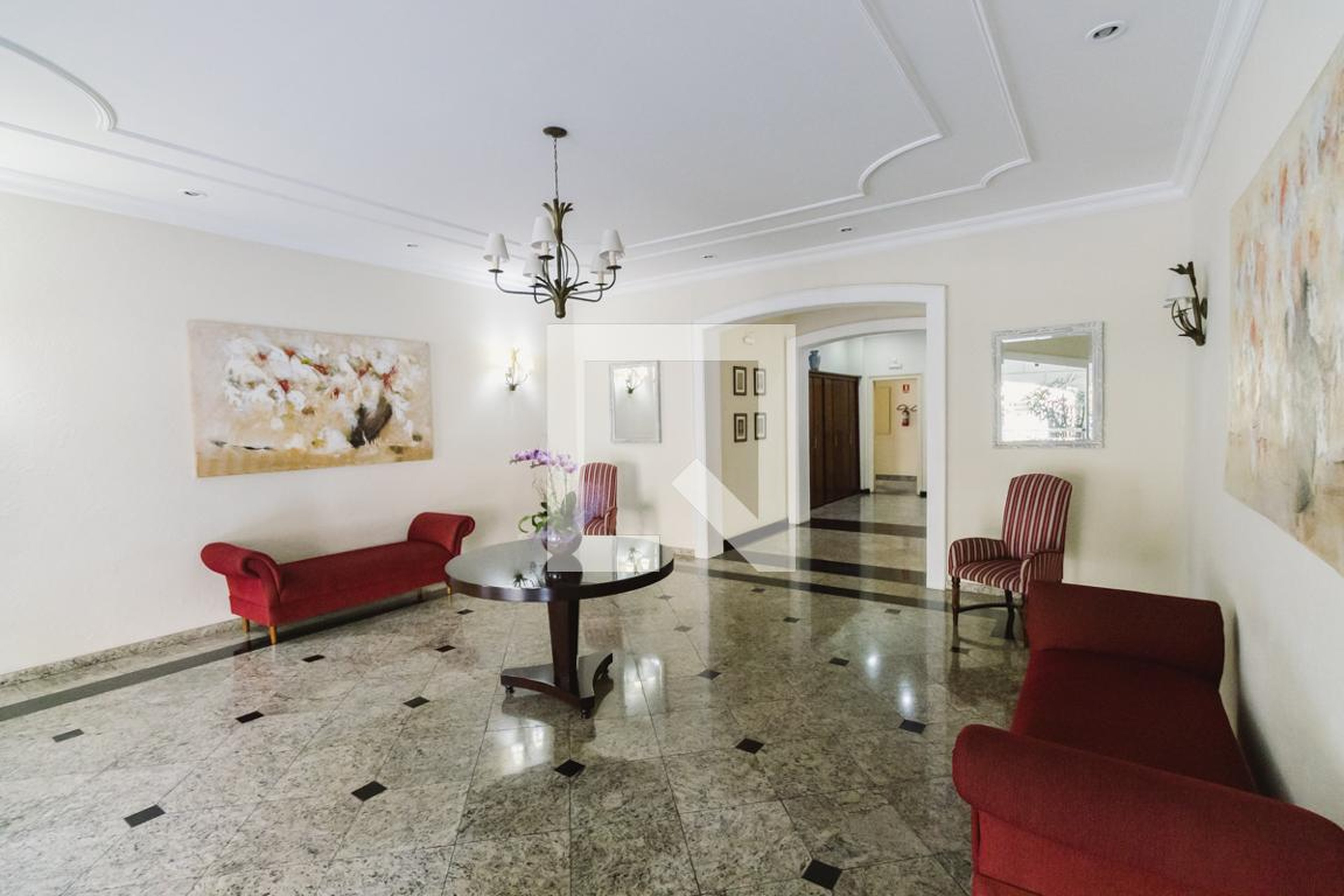 Hall Social - Chez Dominique