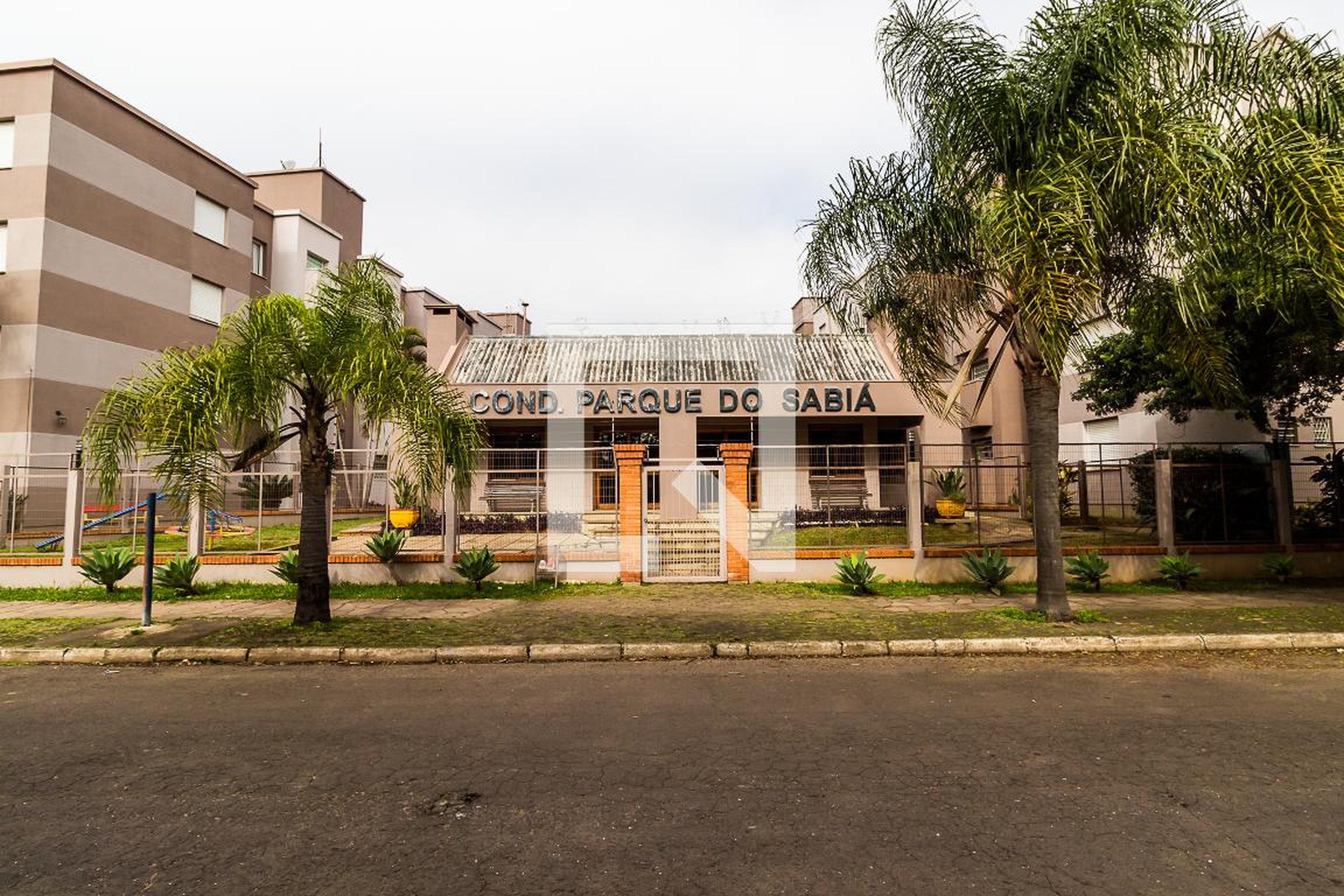 Fachada do Condomínio Condomínio Parque do Sabia