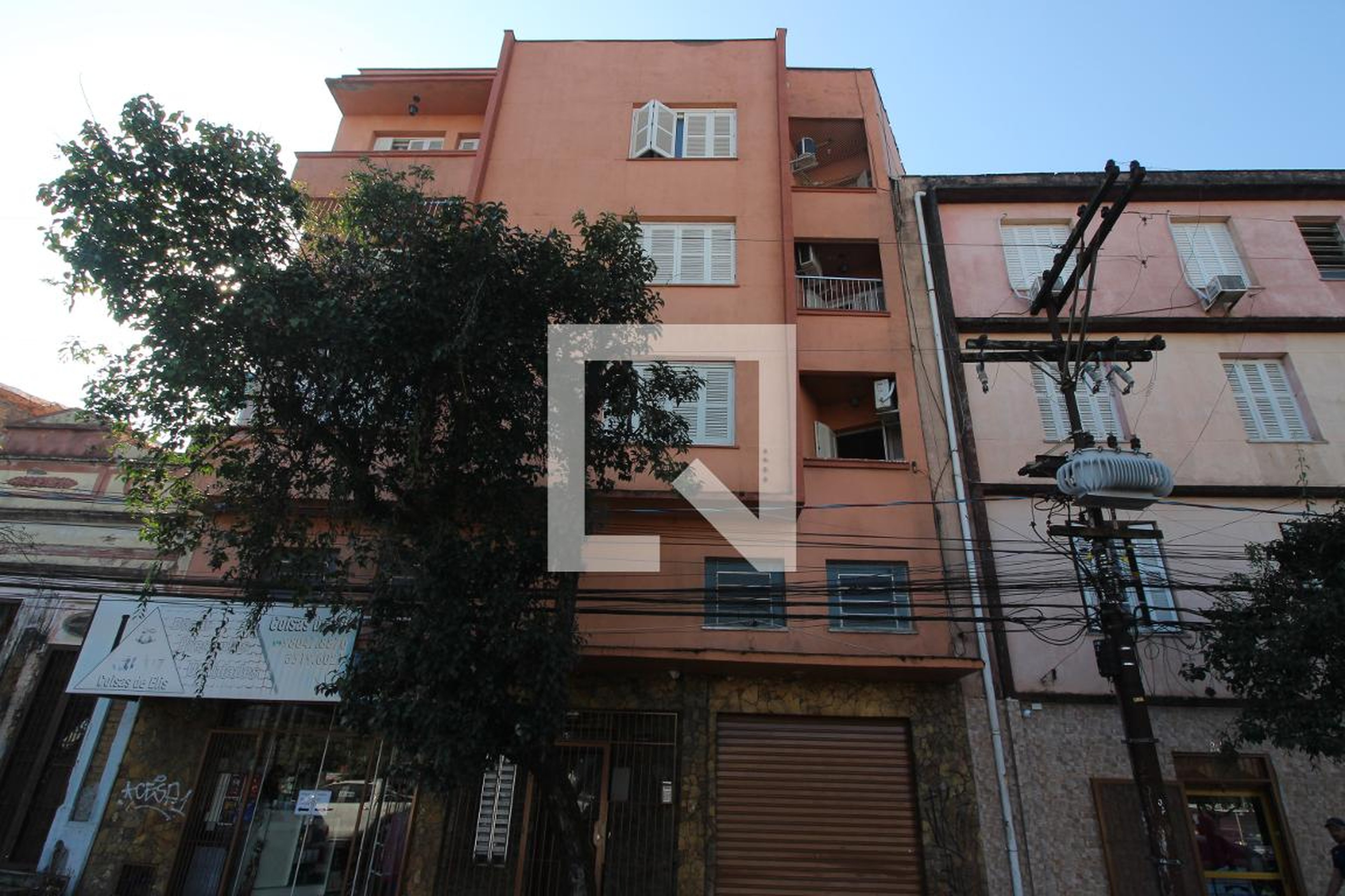 Fachada do Prédio Edificio Piemont