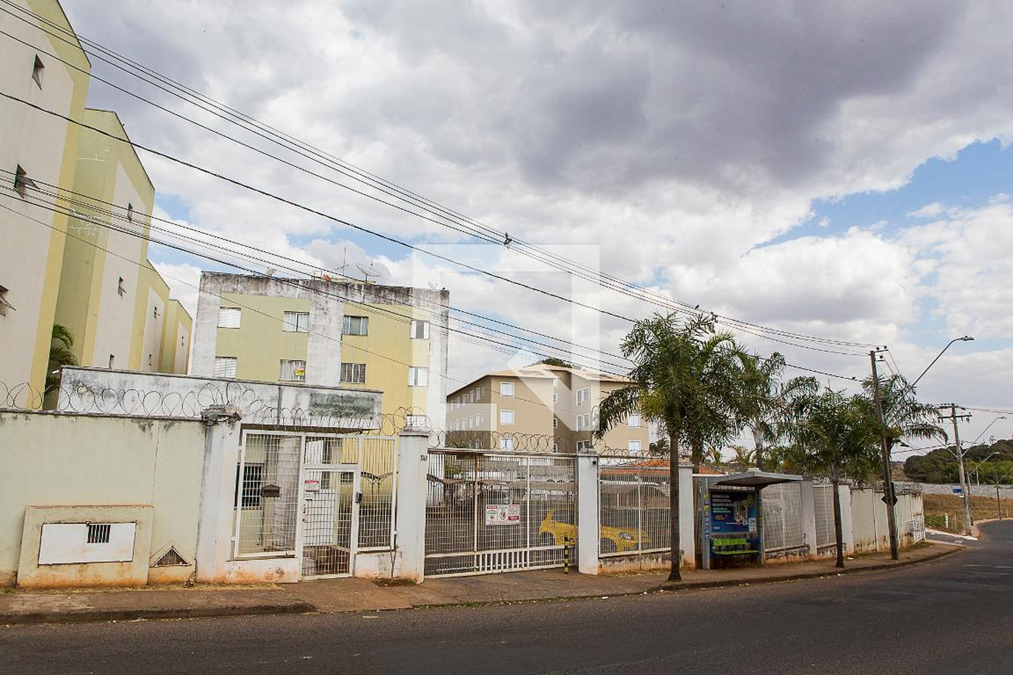 Fachada do Condominio Condomínio Marco Tulio Marquez