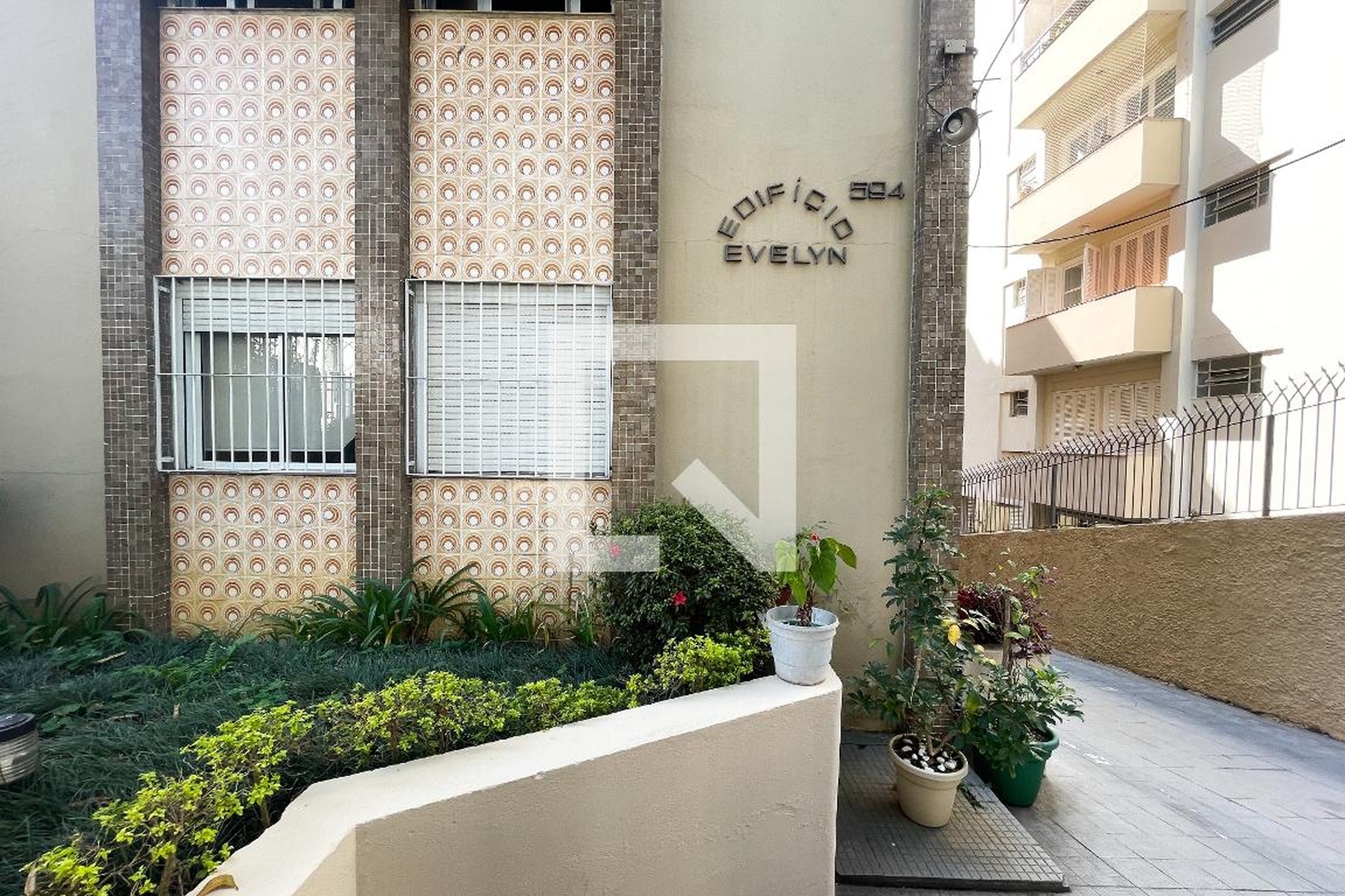 Entrada - Edifício Evelyn