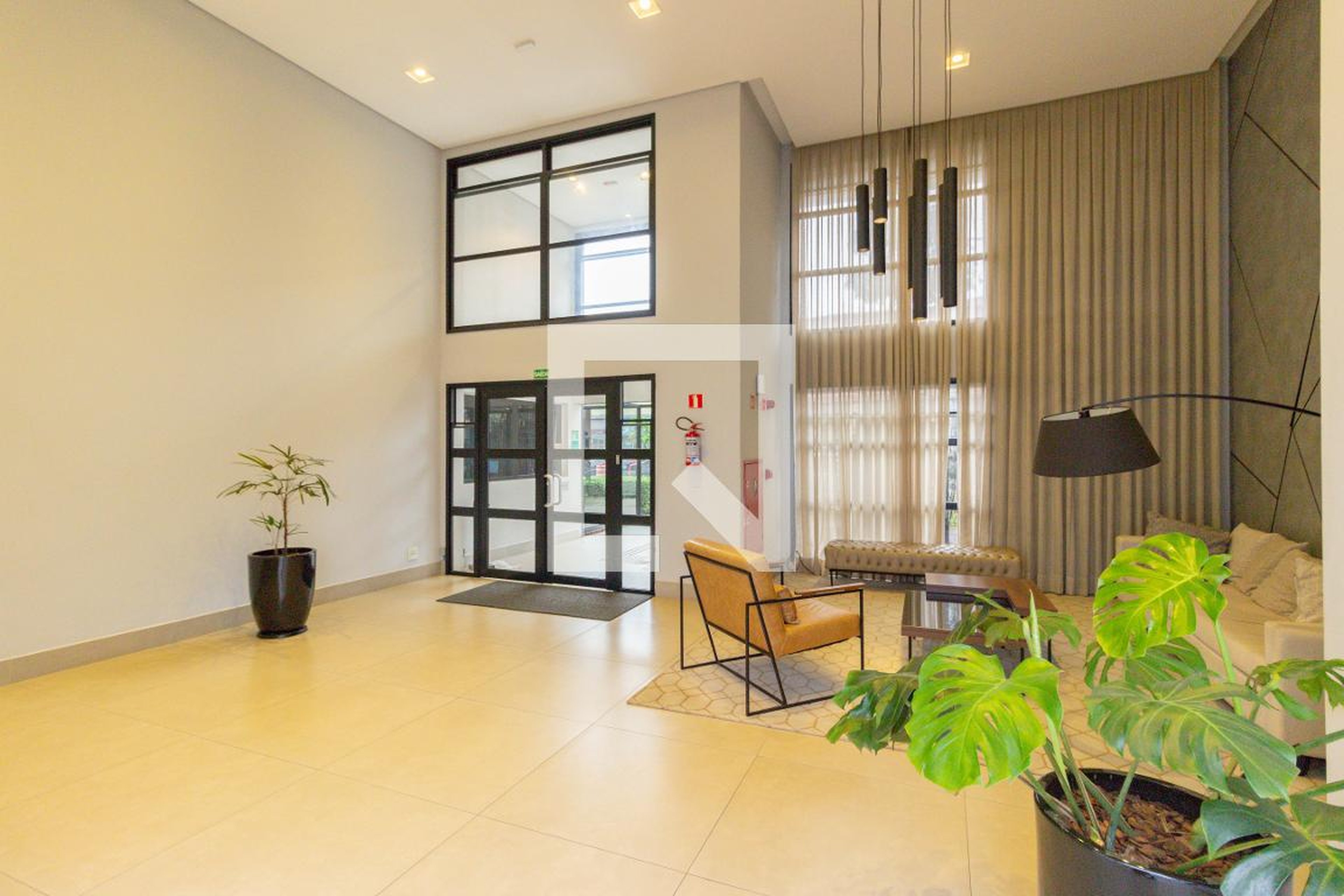 Hall de entrada - Ed Metropolitan Freguesia
