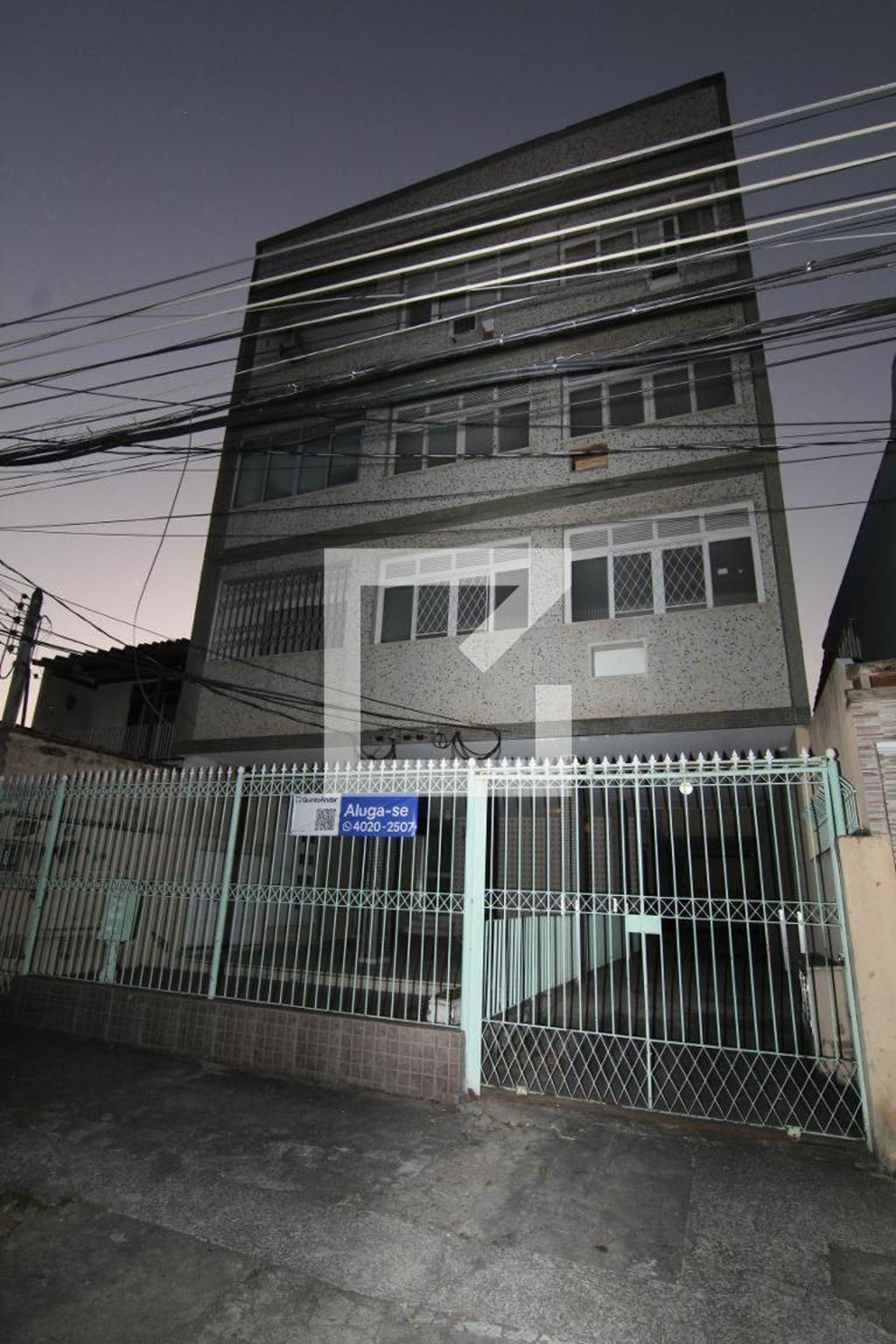 Fachada Condomínio Agua e Luz Incluso No Aluguel