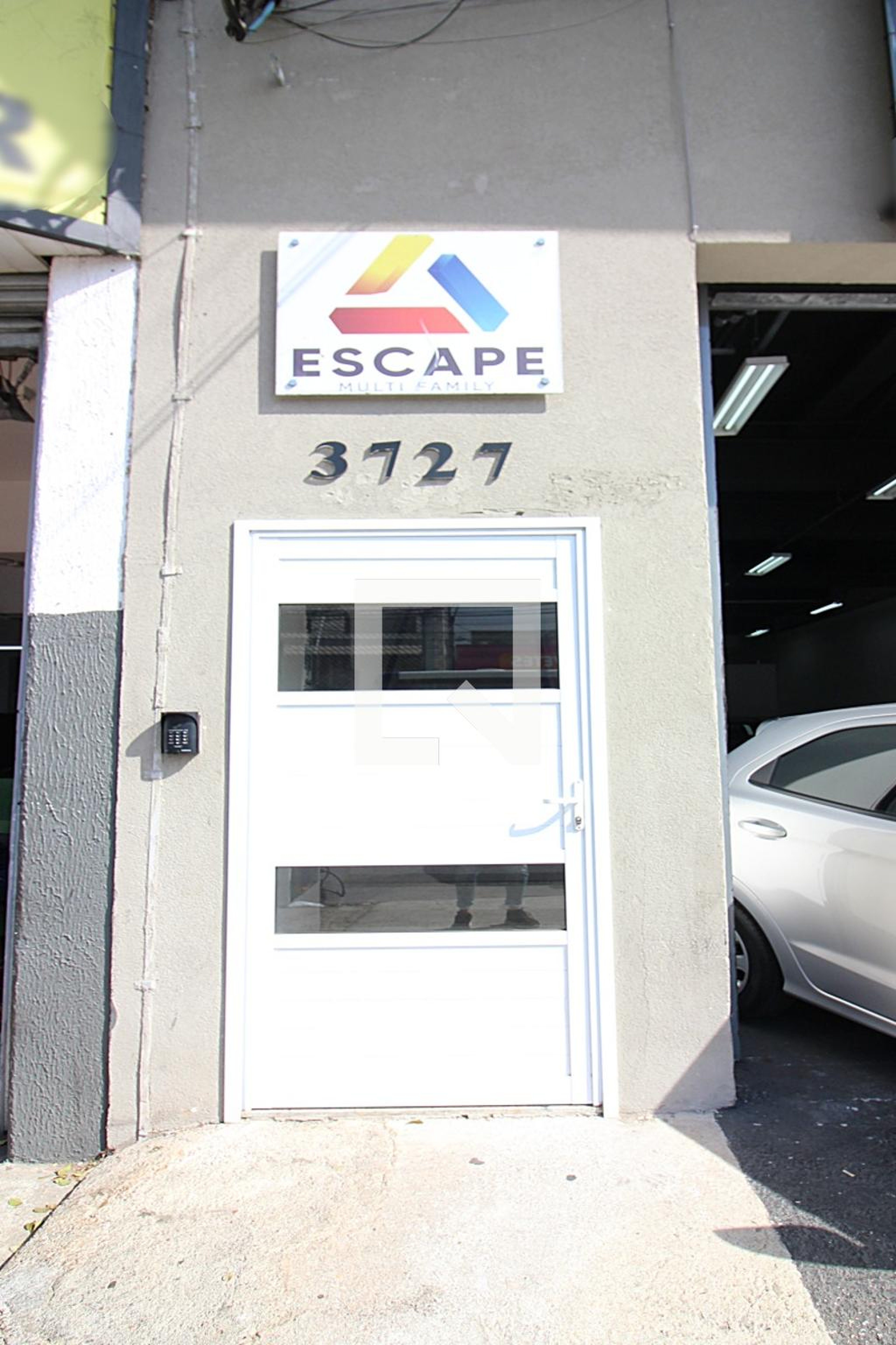 Fachada Condomínio Escape Vergueiro