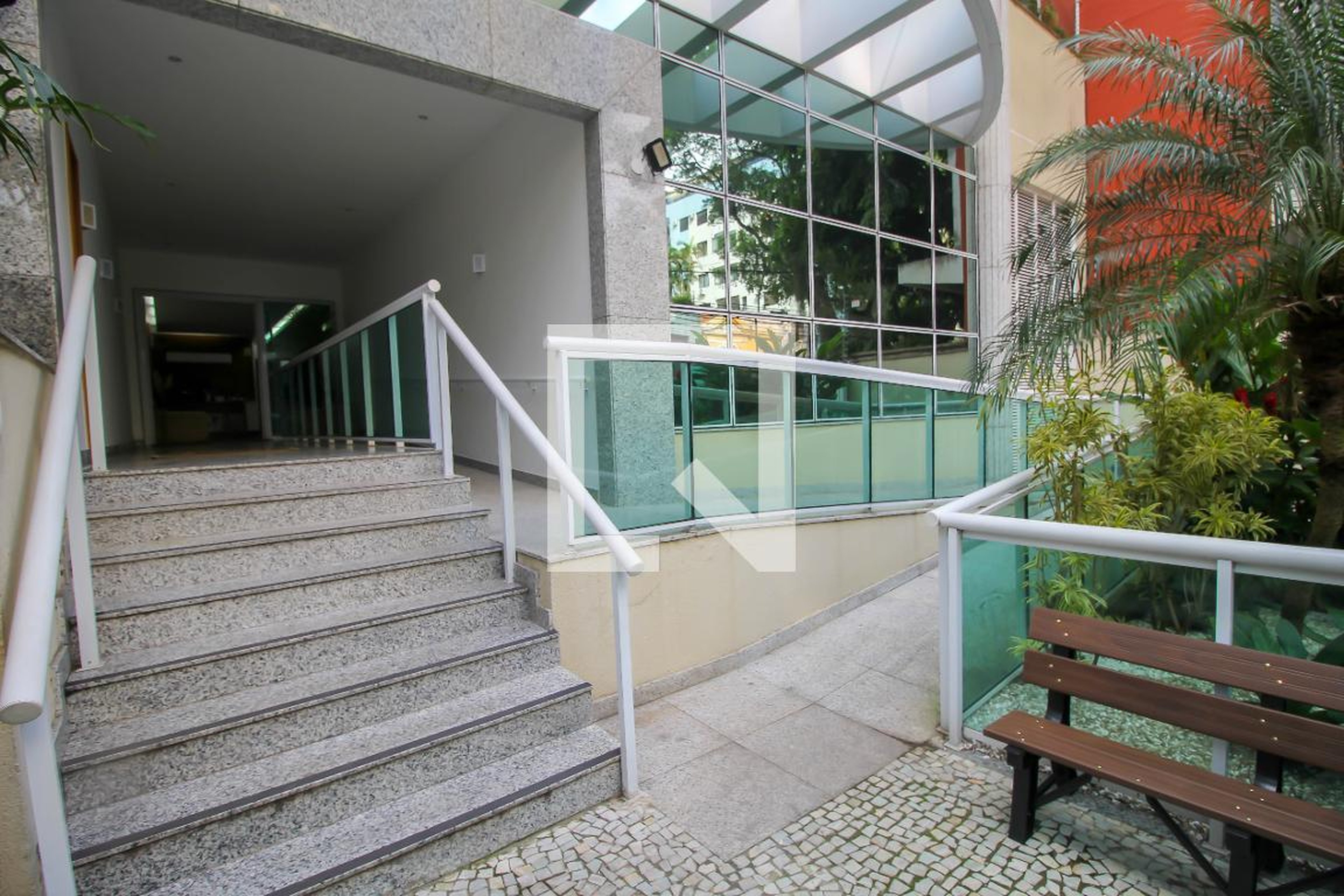 Entrada do Prédio - Bella Donna