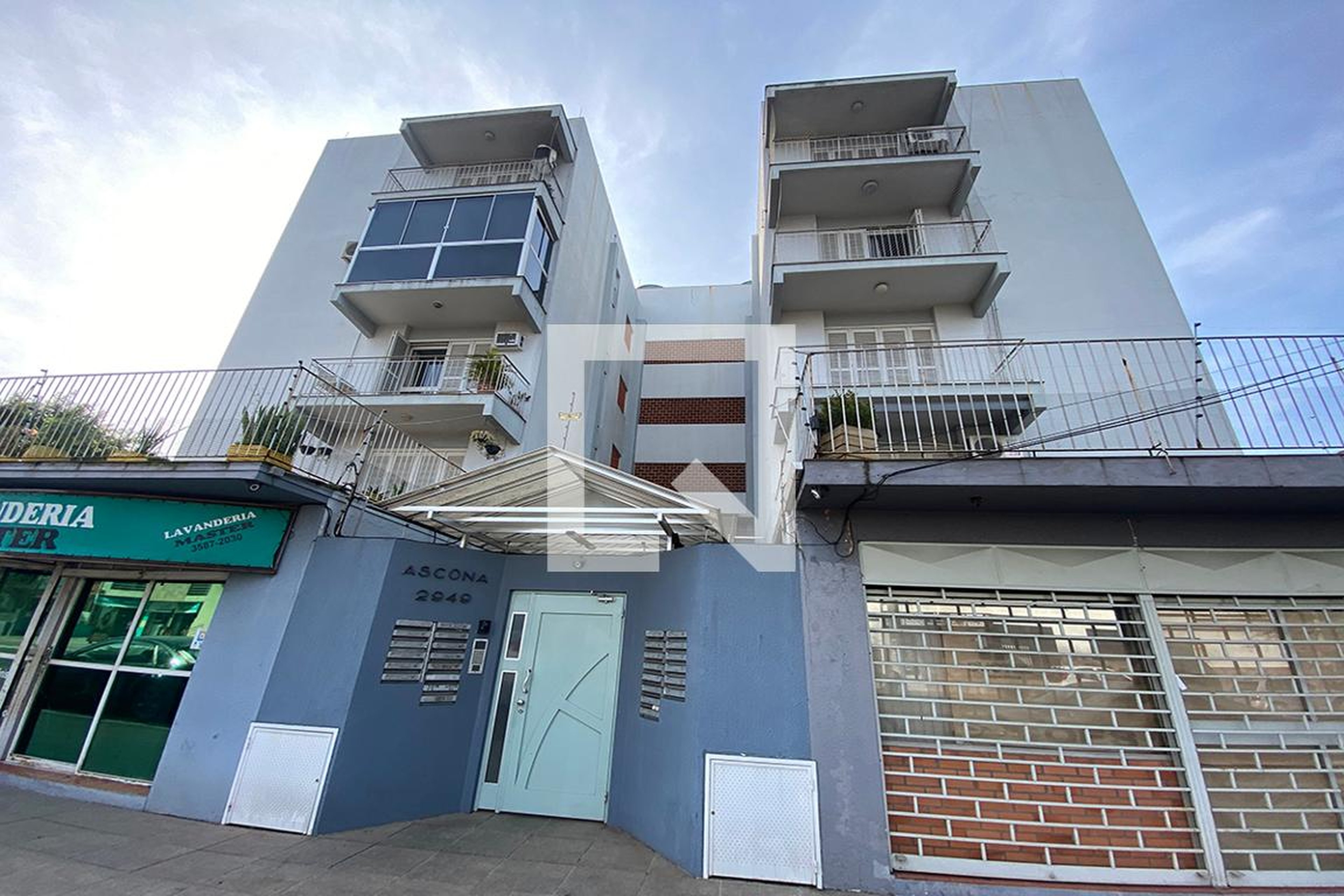 Fachada do Prédio Condomínio Ascona