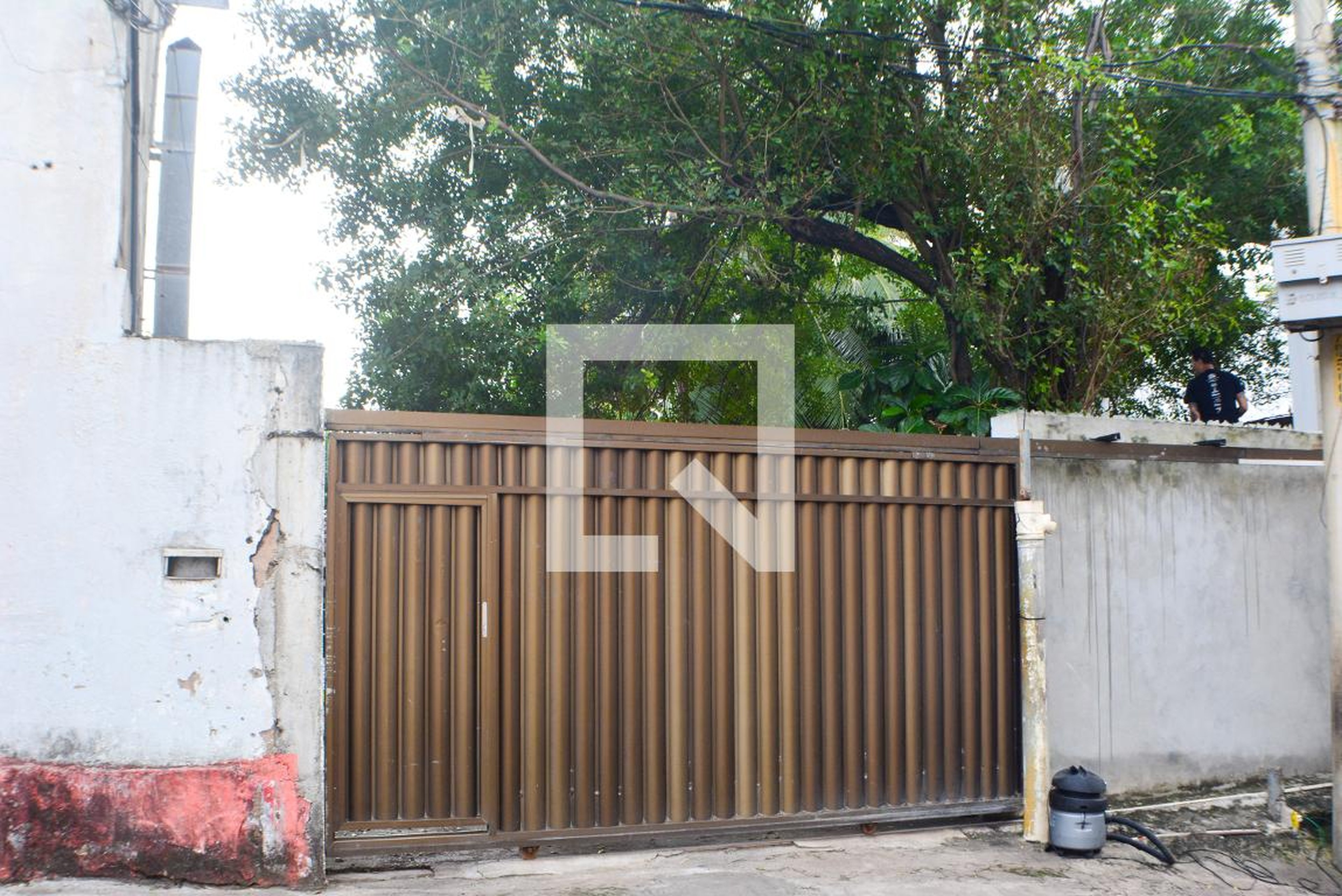 Fachada do Condomínio Condomínio em Rua General Bráulio Guimarães, 38