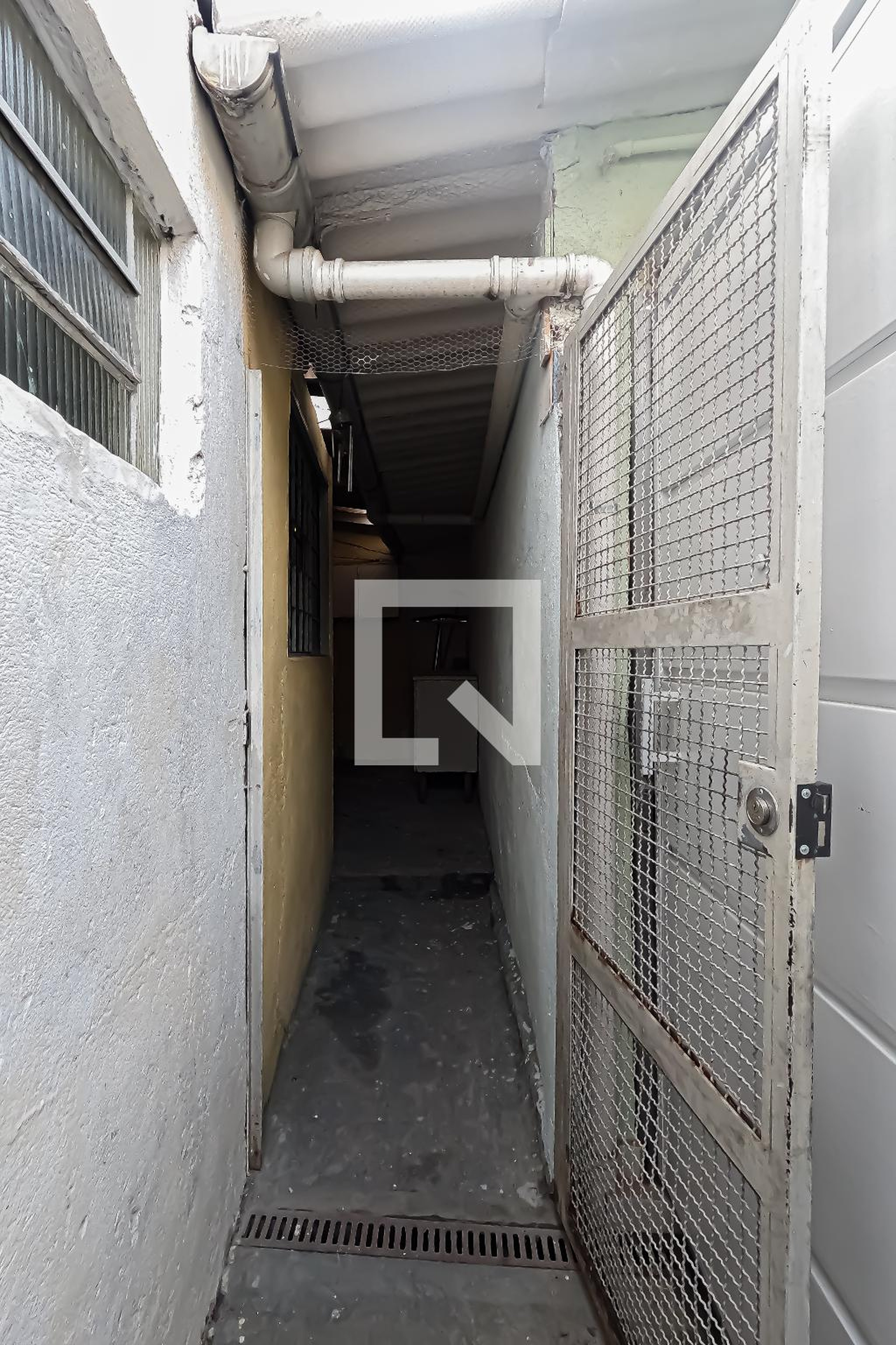 Entrada Condomínio em Avenida Tiradentes, 4175