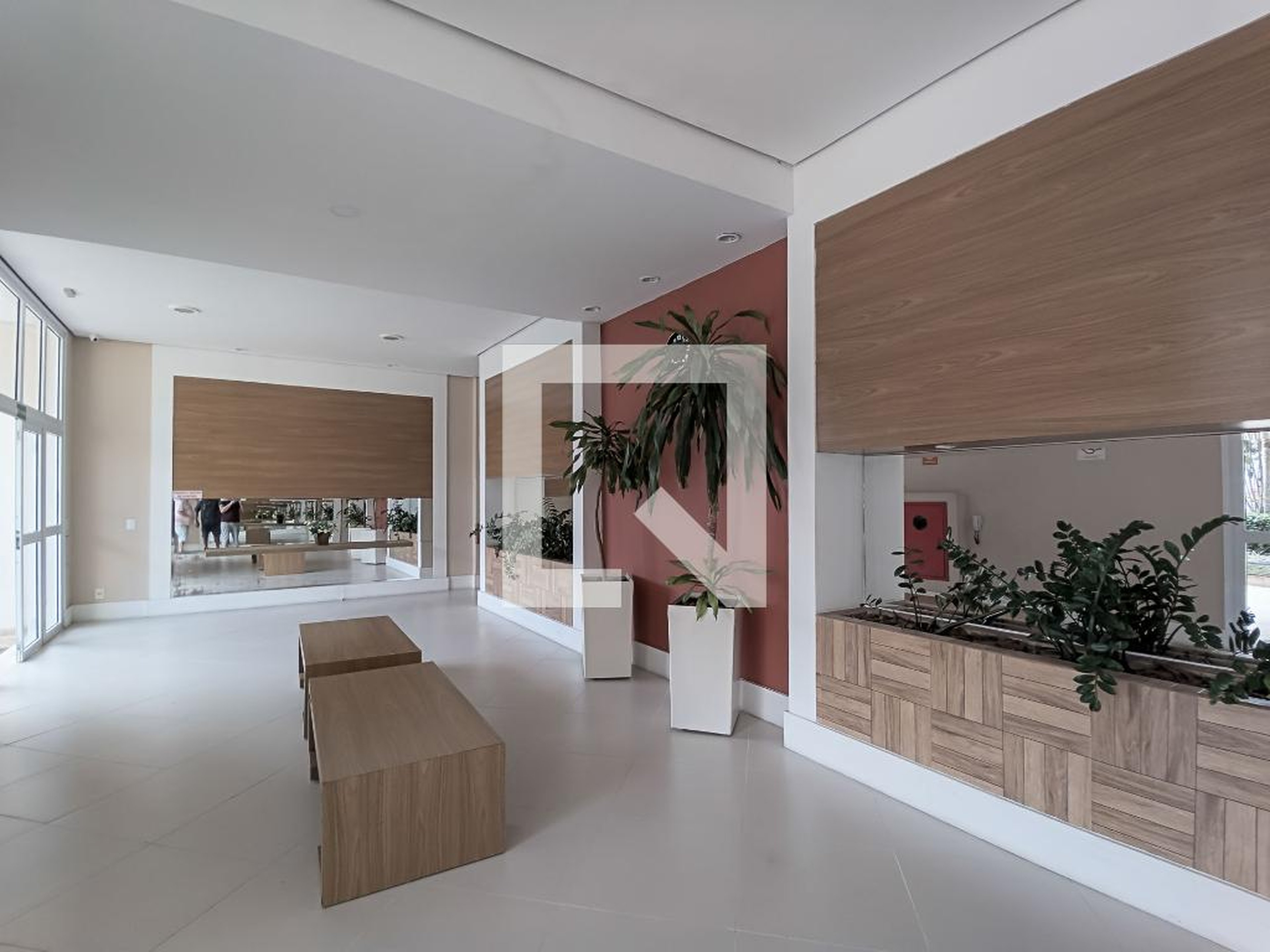 Hall de Entrada - Twice