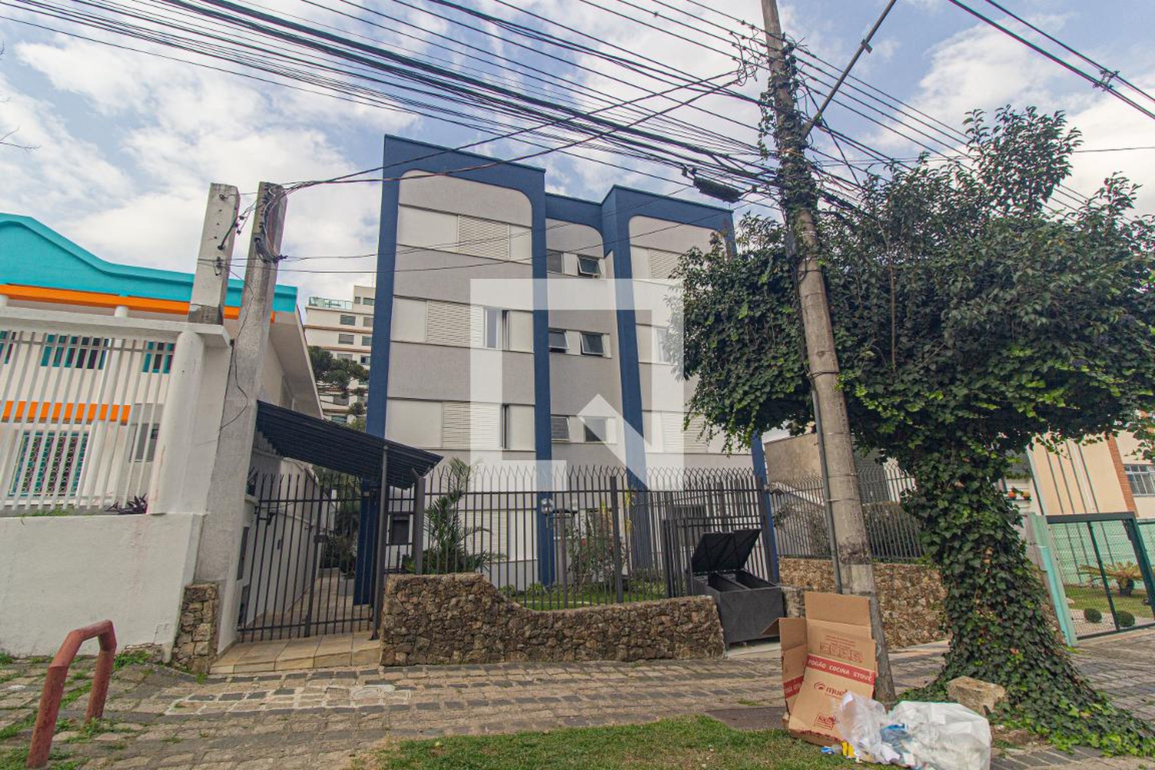 Fachada Condomínio em Alameda Prudente de Moraes, 189