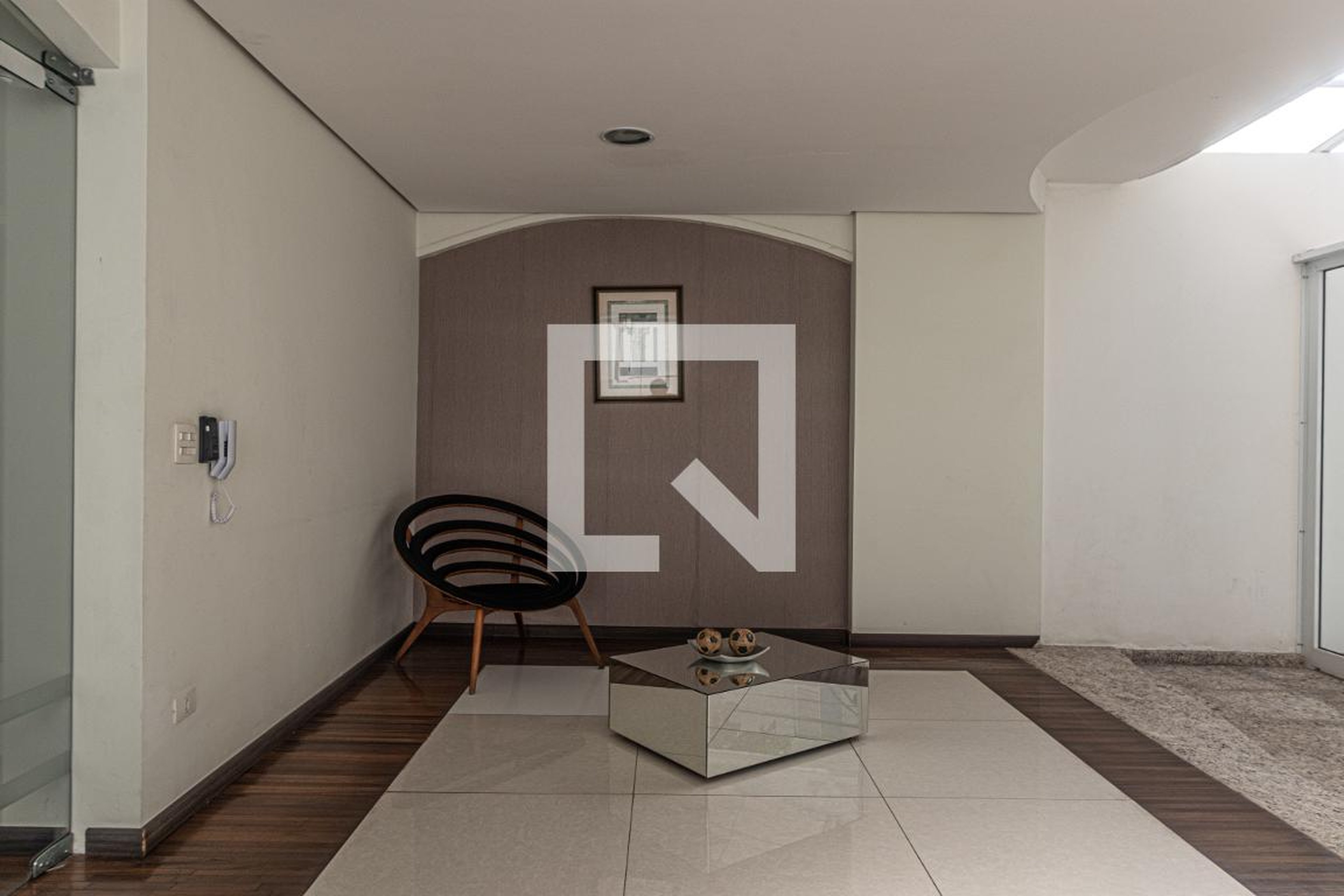 Hall de Entrada - Village