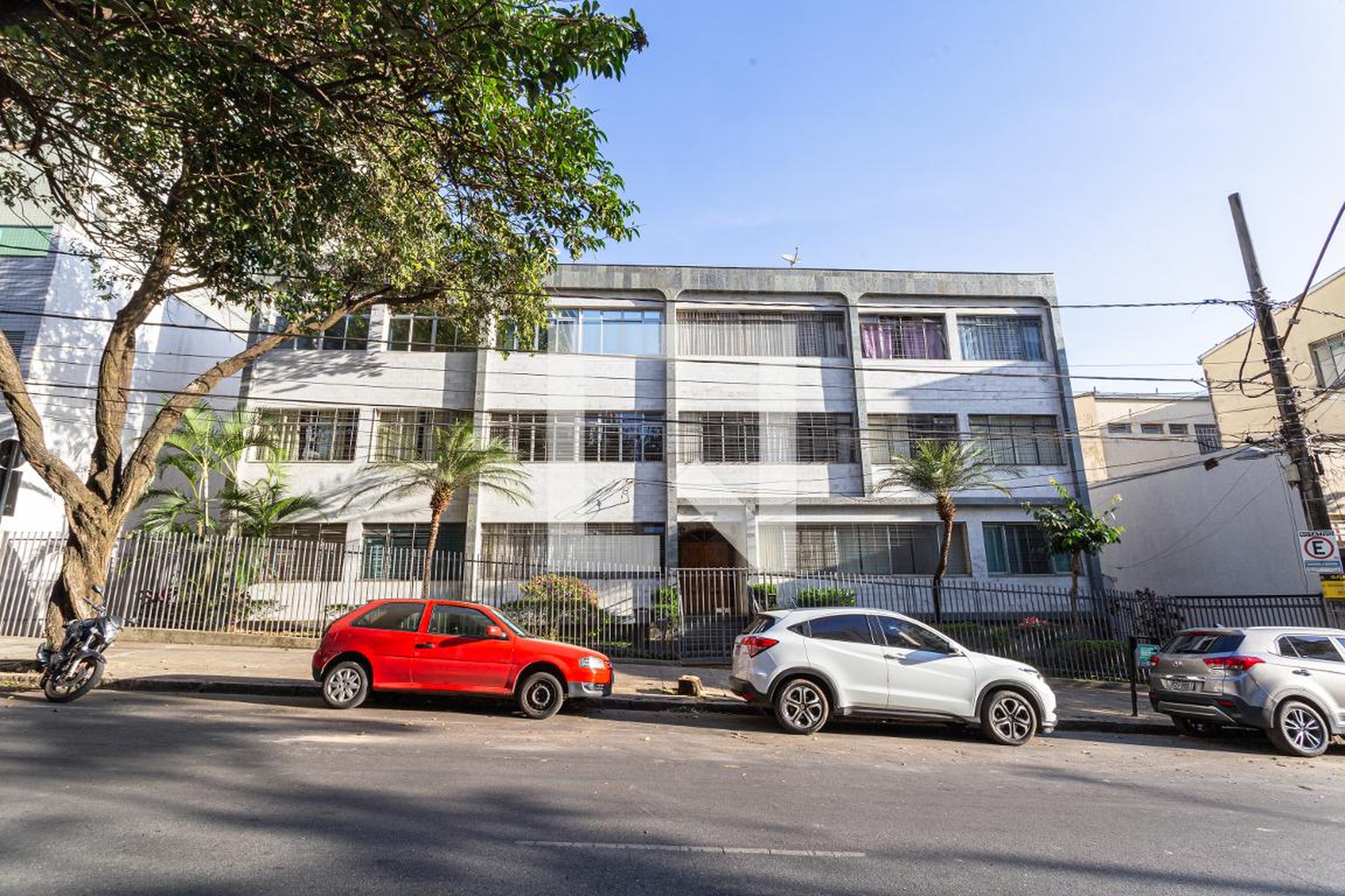 Fachada Condomínio Laura Jardim
