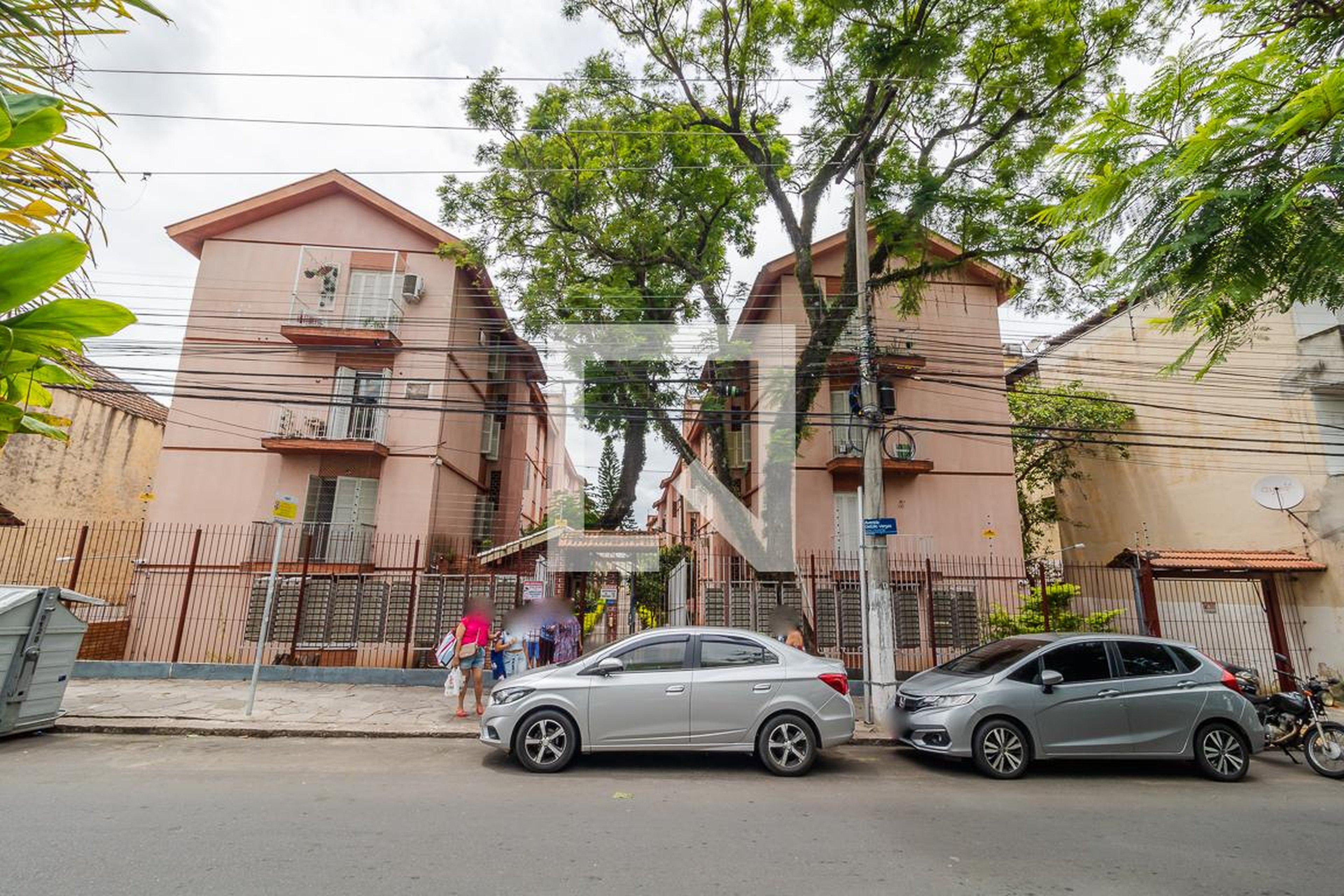 Fachada Condomínio Geraldo Santana