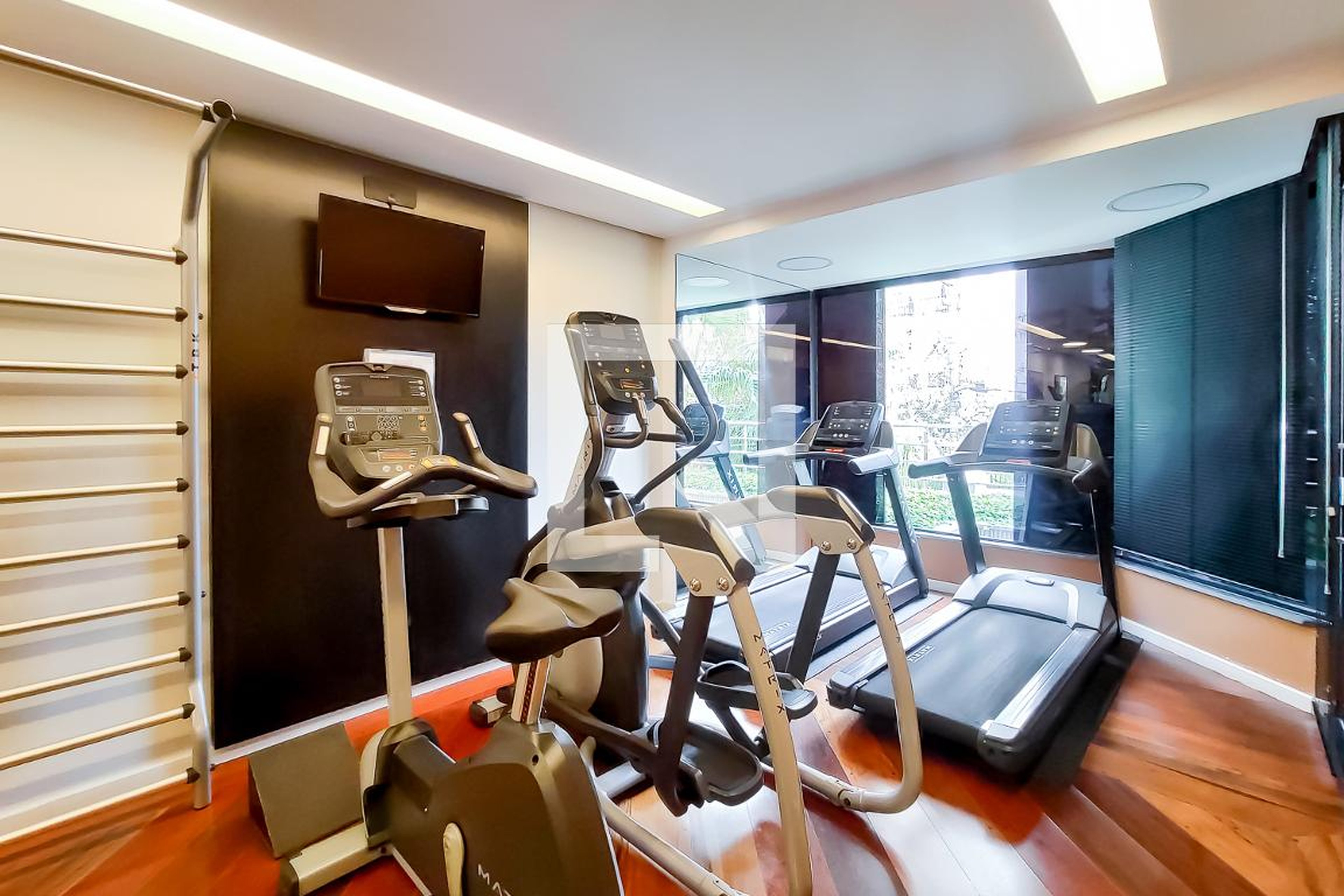 Academia - Indiana Park