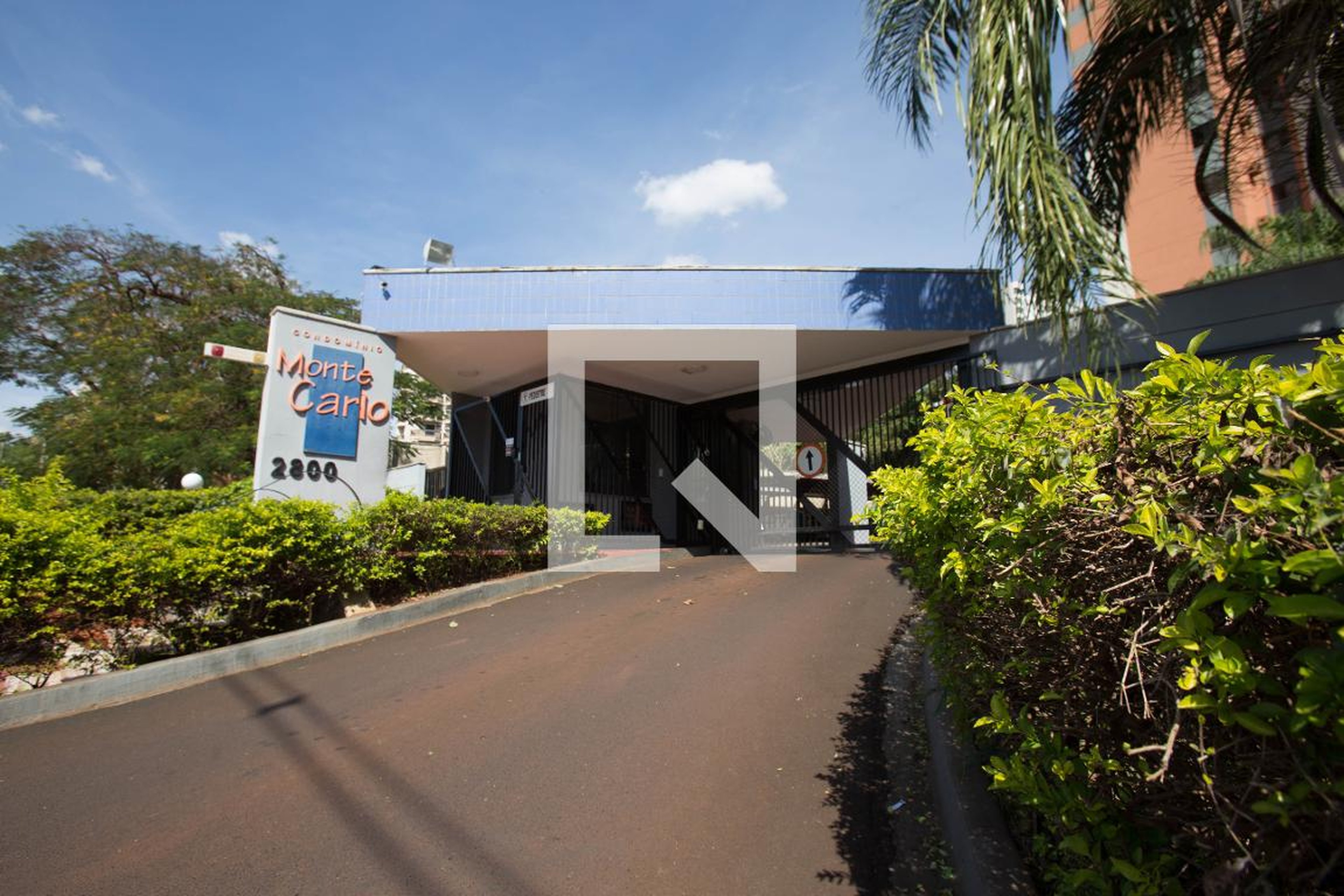 Fachada Condomínio Monte Carlo