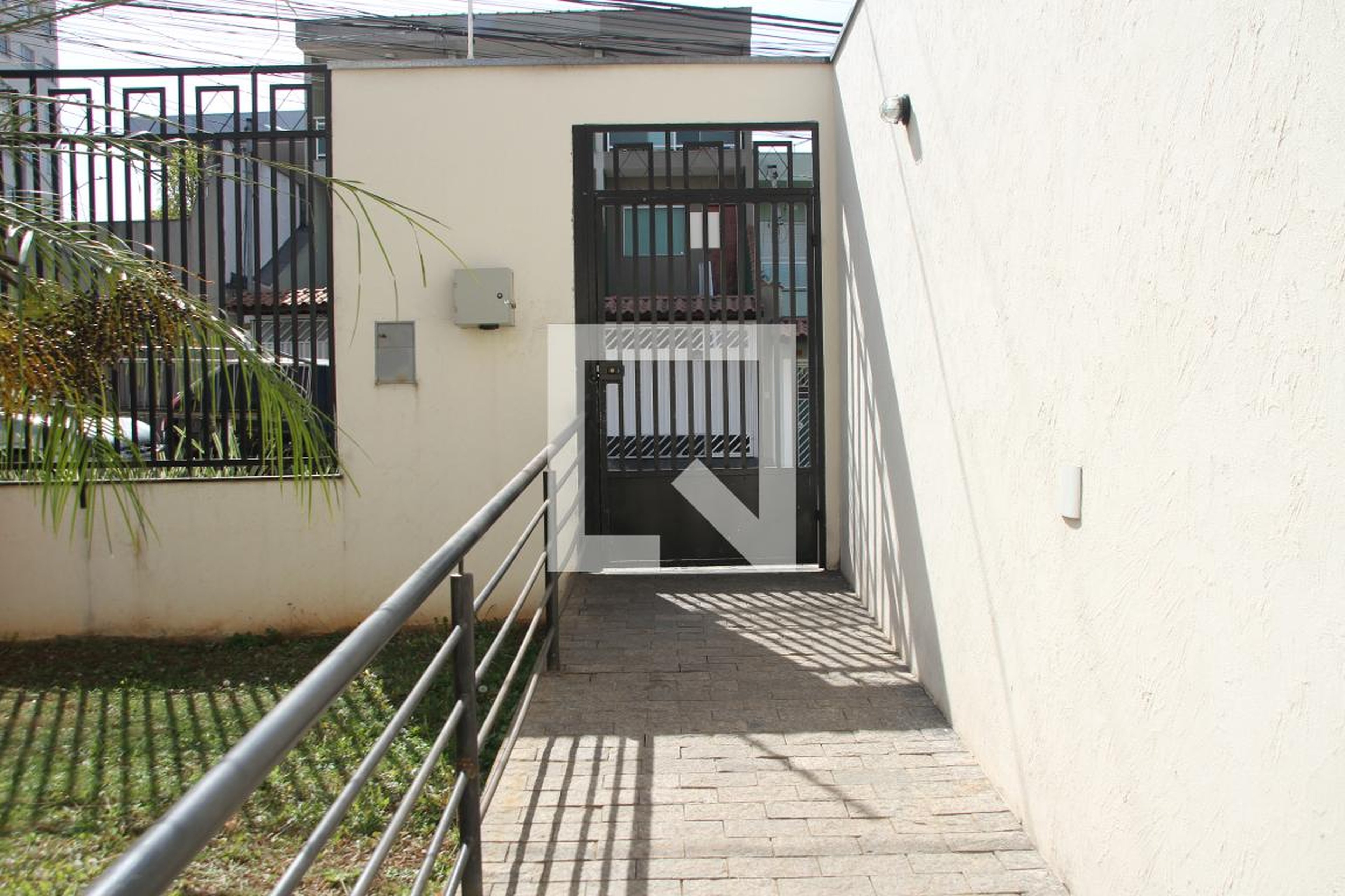 Entrada - Frontin Prime