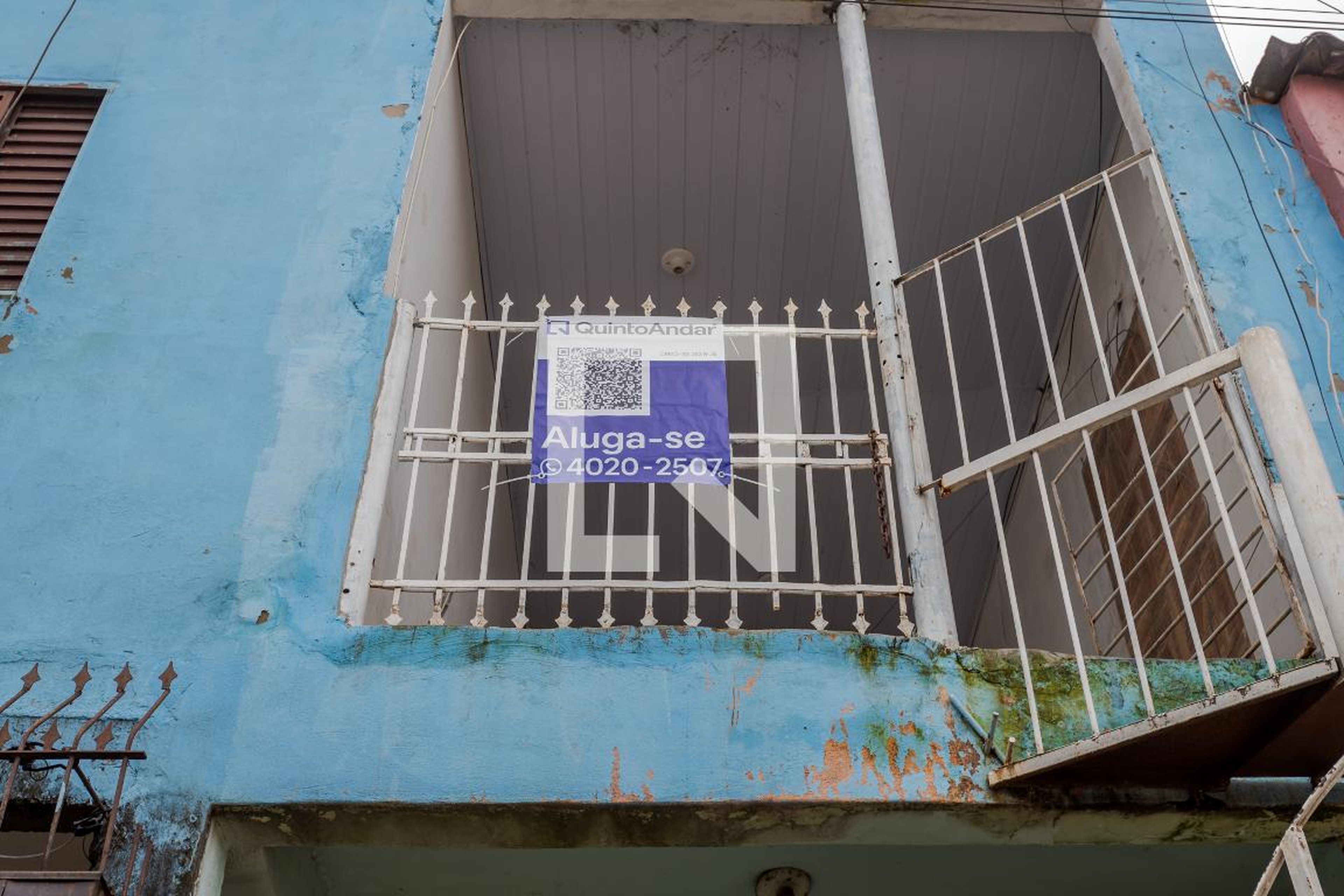 Fachada Condomínio em Rua Millo Raffin, 58