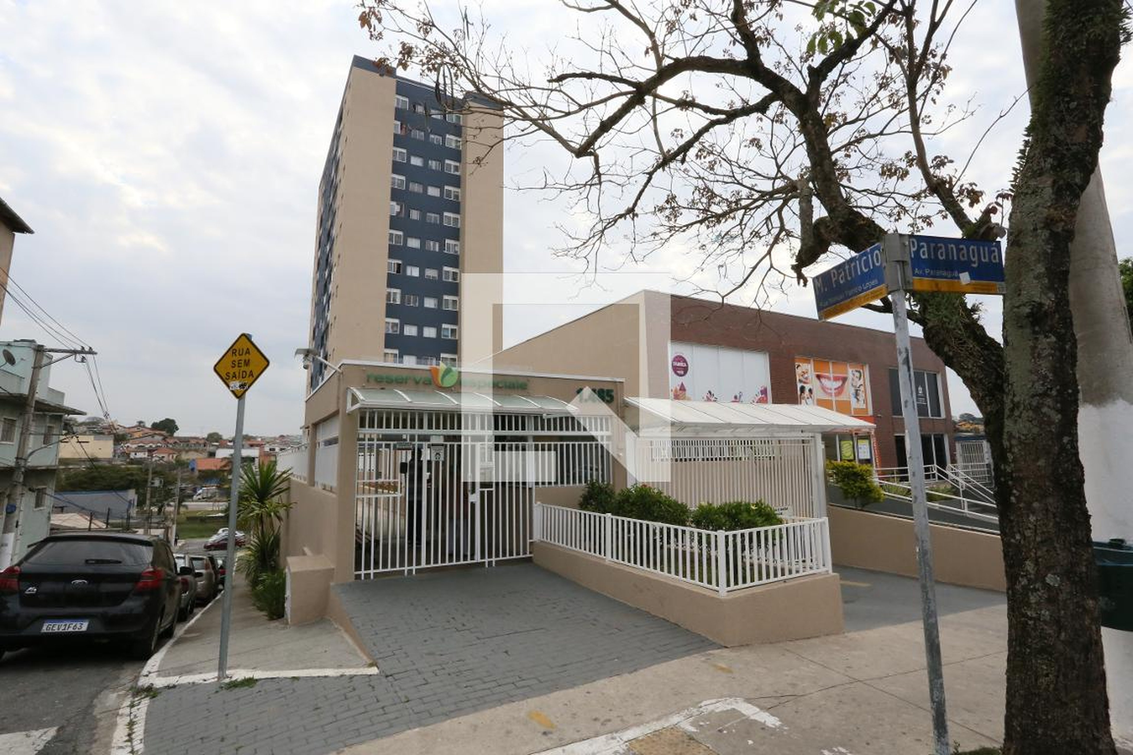 Fachada do Condomínio Condomínio Reserva Especiale