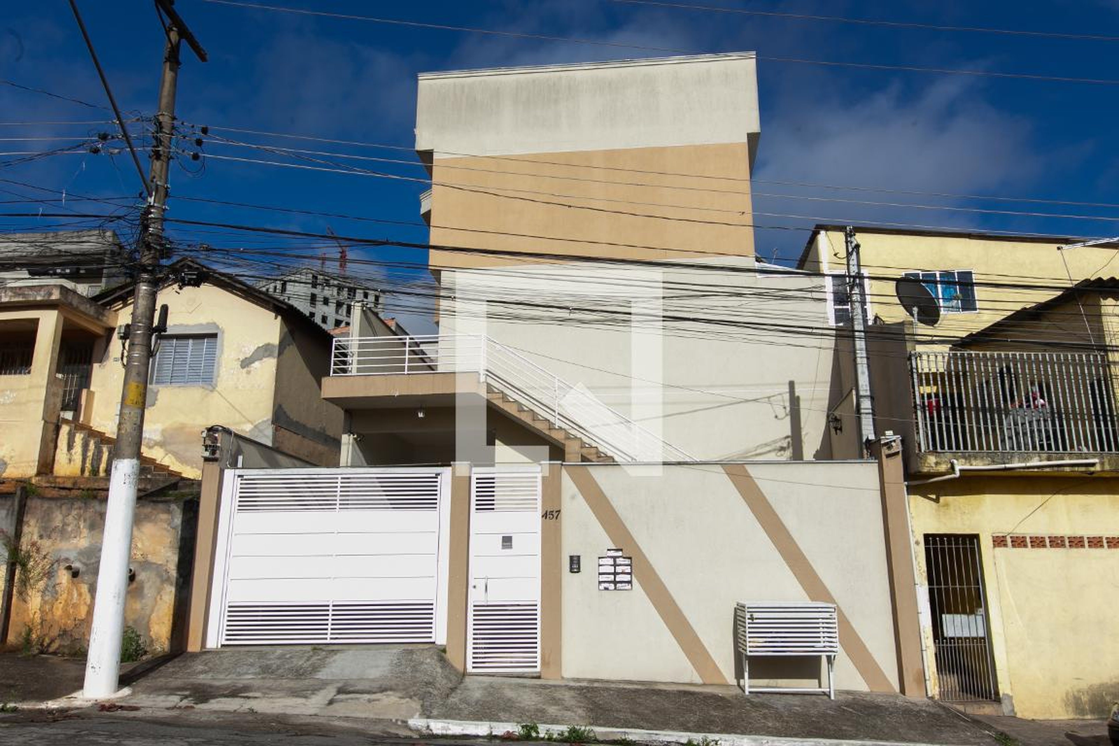 Fachada do Condomínio Residencial Jardim de Province