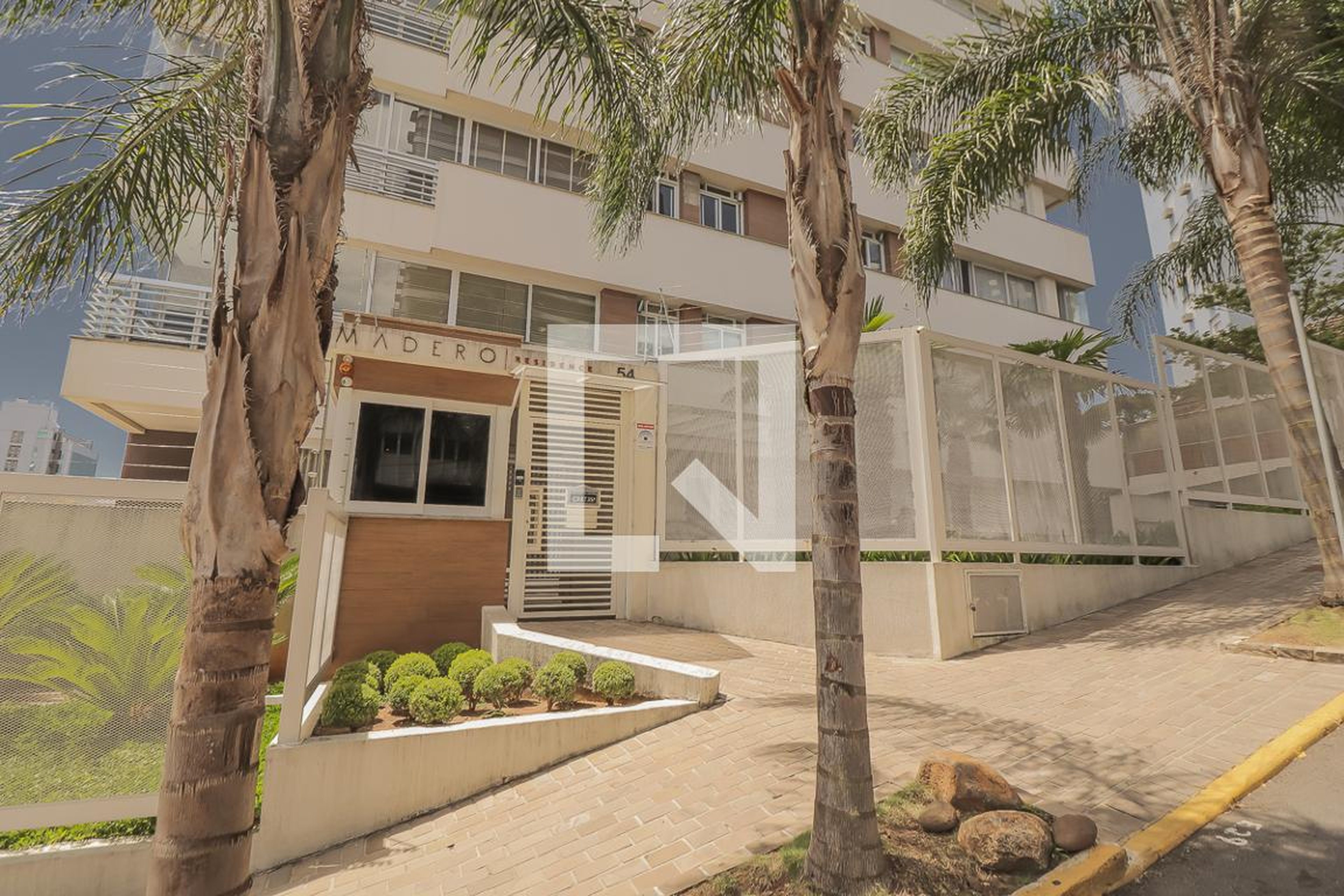 Fachada Condomínio Madero Residence