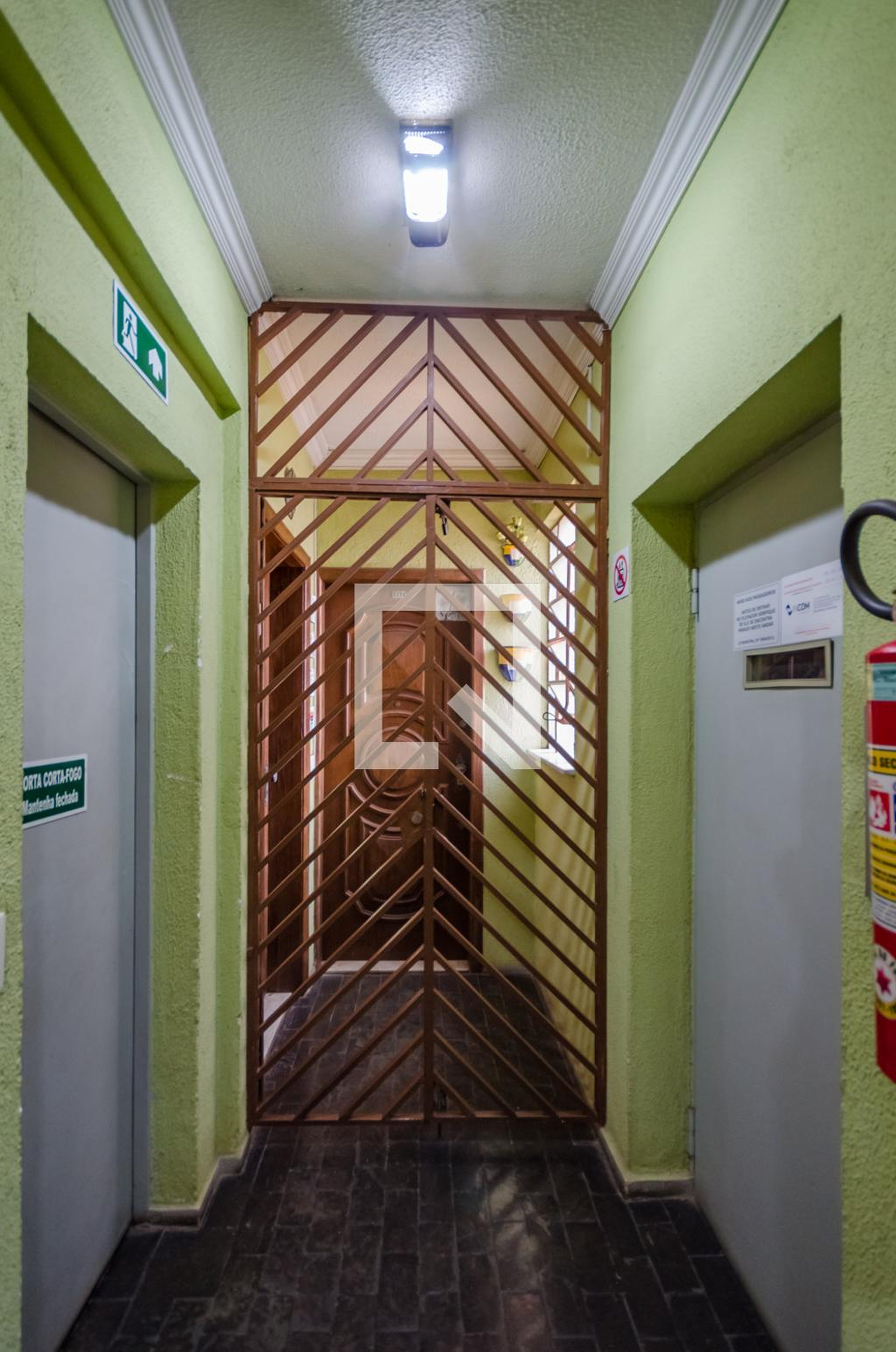 Entrada - Edifício Daniel