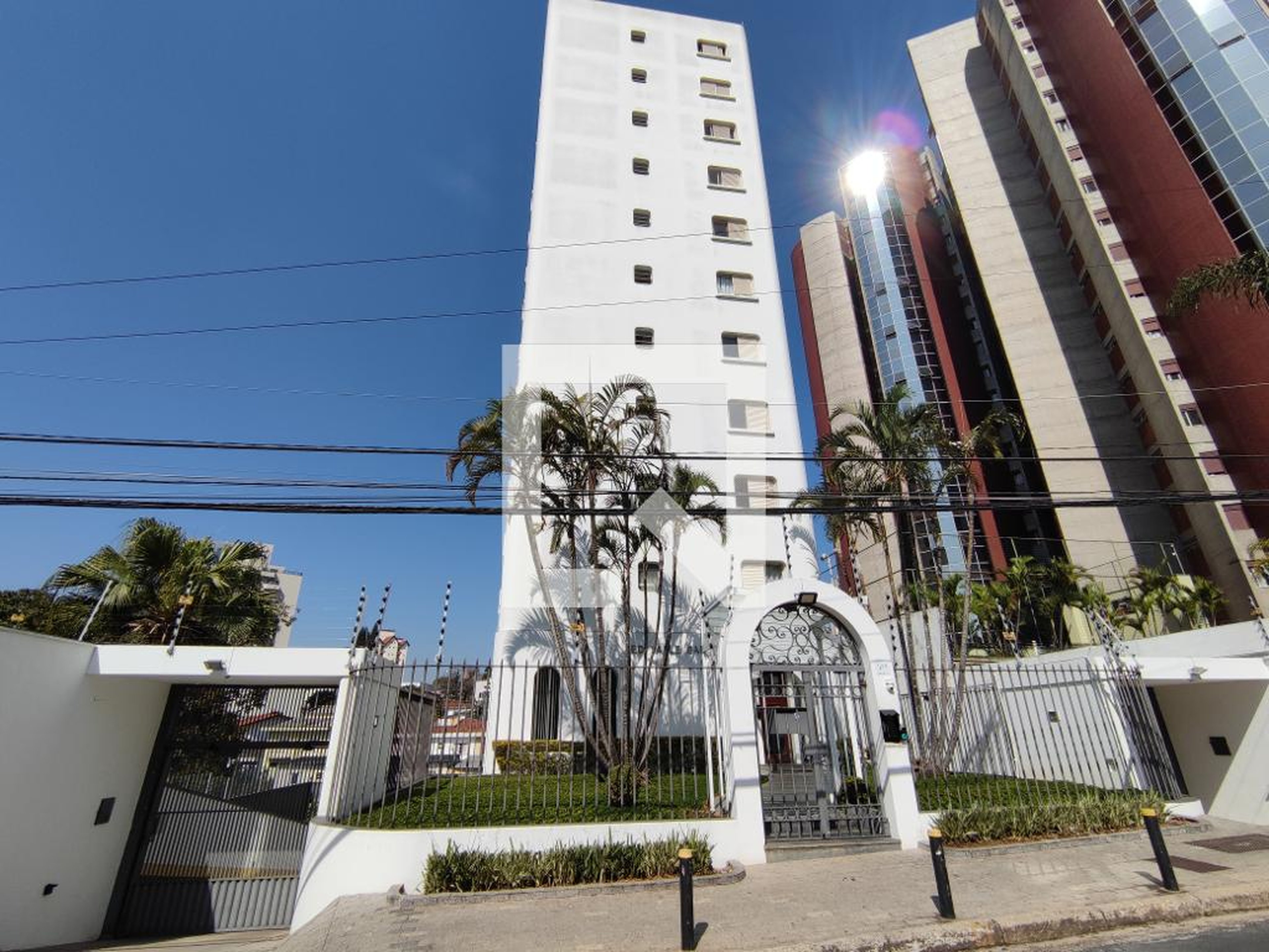 Fachada Condomínio Ville Sant IVO