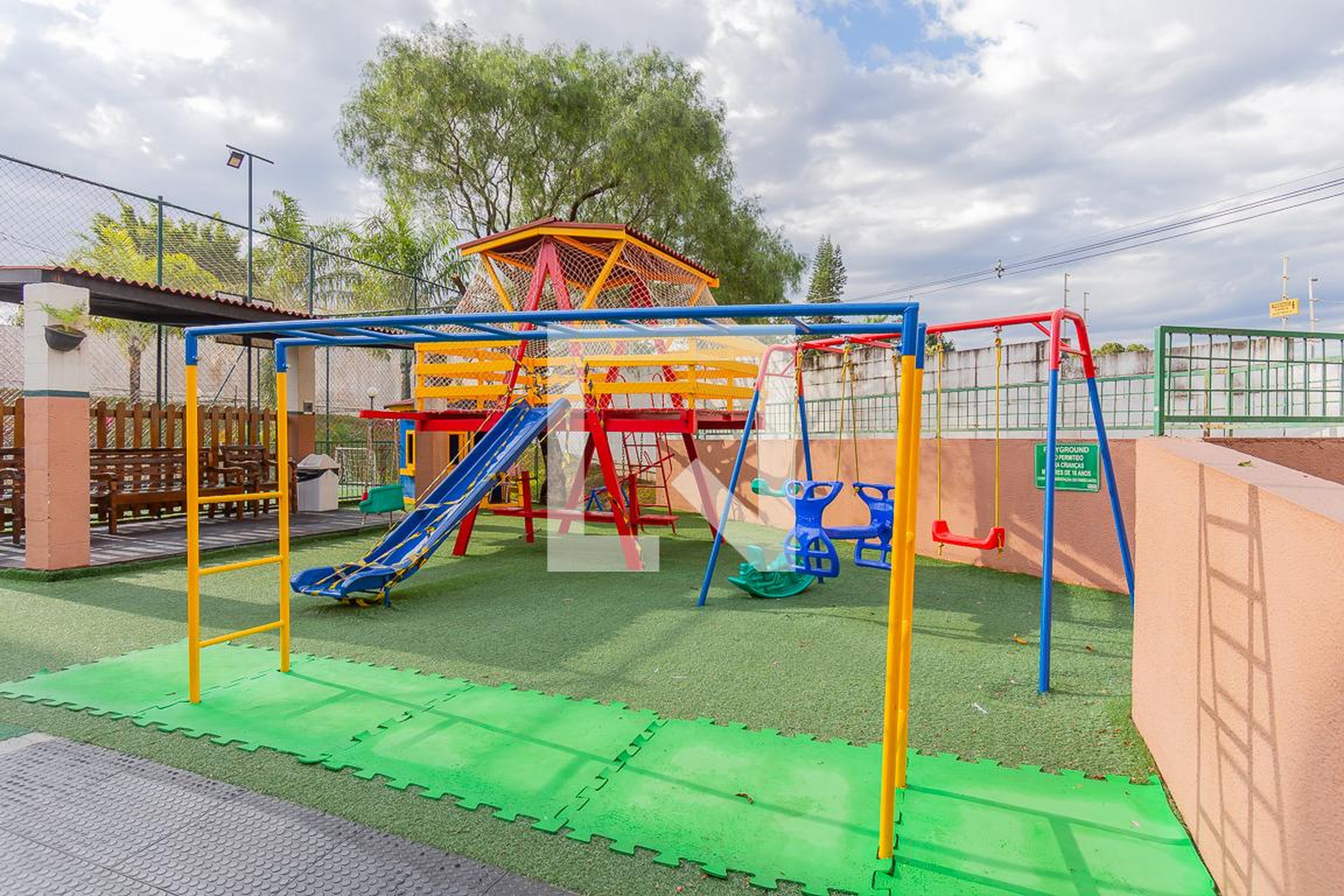 Playground - The Palms